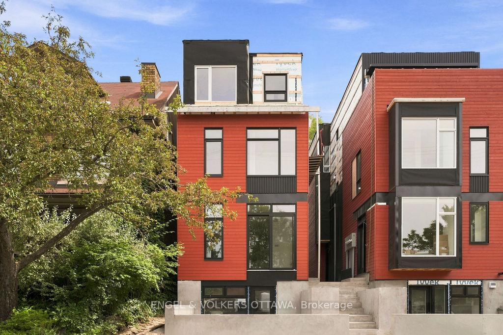 Front of Unit A, 47 Fairmont Avenue