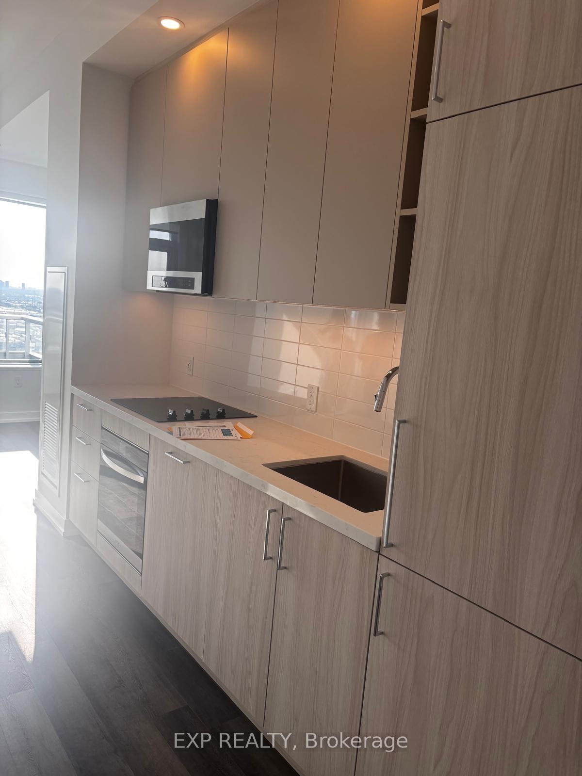 Photo 3 of Unit 1908, 21 Meadowdale Road, Vaughan, Vaughan Corporate Centre — HOMEH