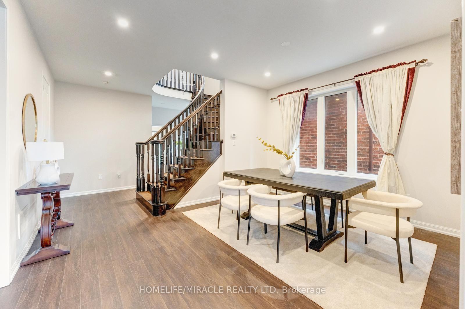 Photo 6 of 16 Hasker Road, Brampton, Northwest Brampton — HOMEH