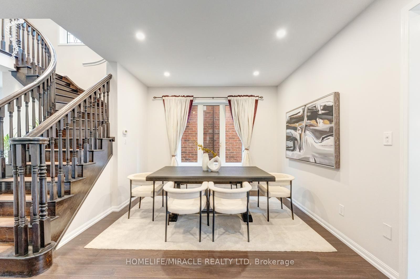 Photo 7 of 16 Hasker Road, Brampton, Northwest Brampton — HOMEH