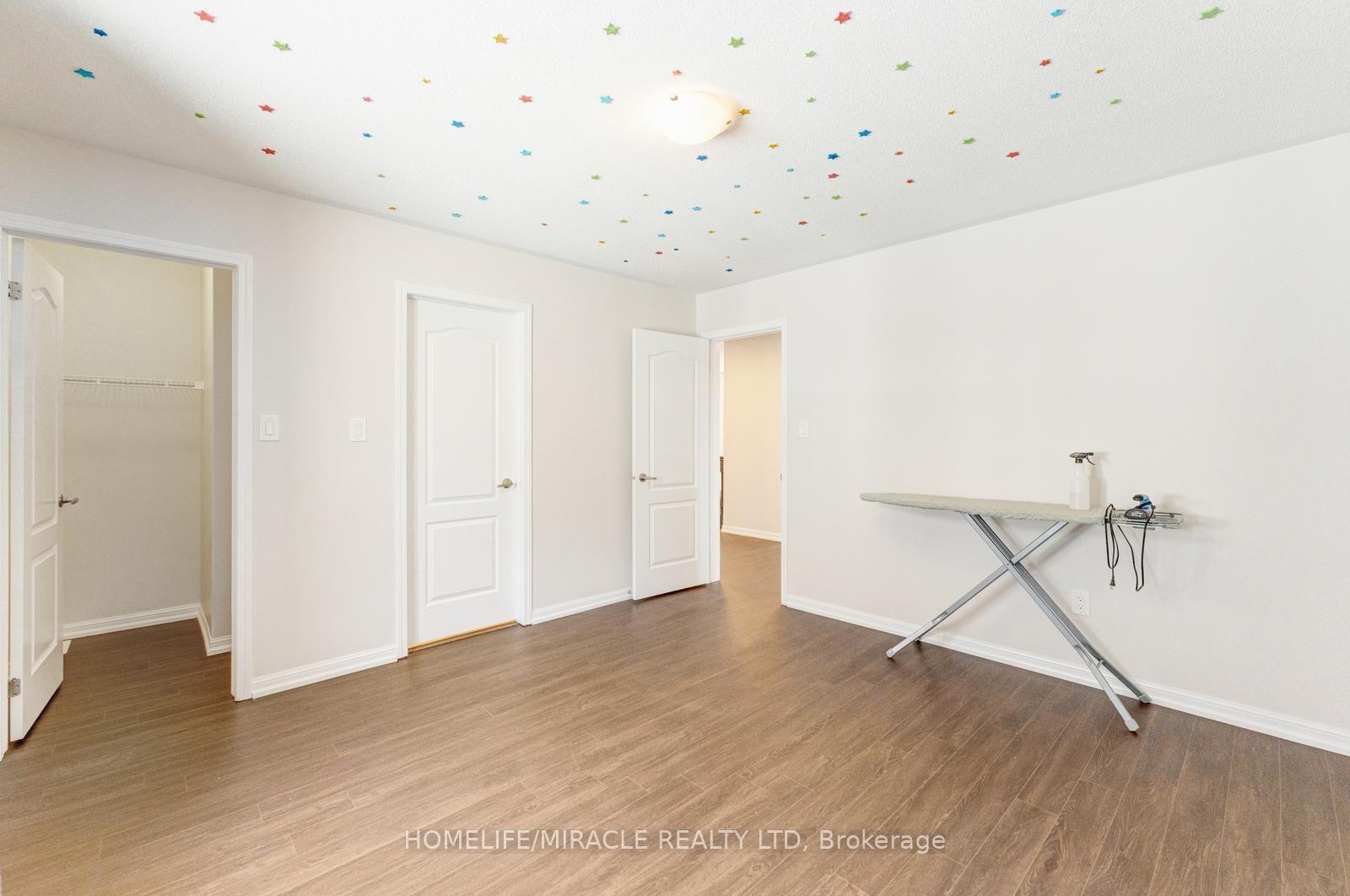 Photo 35 of 16 Hasker Road, Brampton, Northwest Brampton — HOMEH