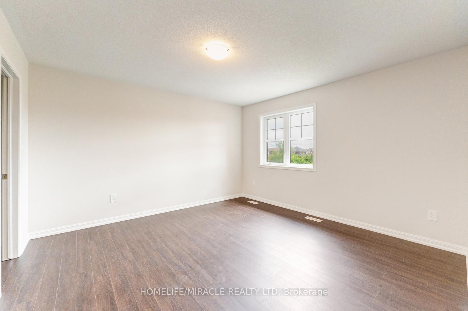 Photo 42 of 16 Hasker Road, Brampton, Northwest Brampton — HOMEH