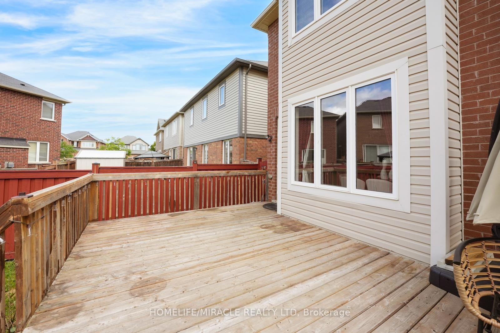Photo 45 of 16 Hasker Road, Brampton, Northwest Brampton — HOMEH