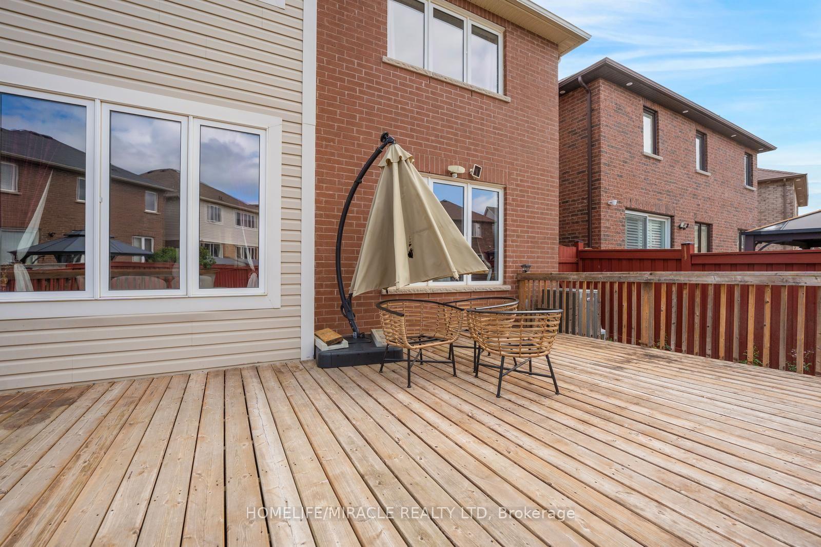 Photo 46 of 16 Hasker Road, Brampton, Northwest Brampton — HOMEH