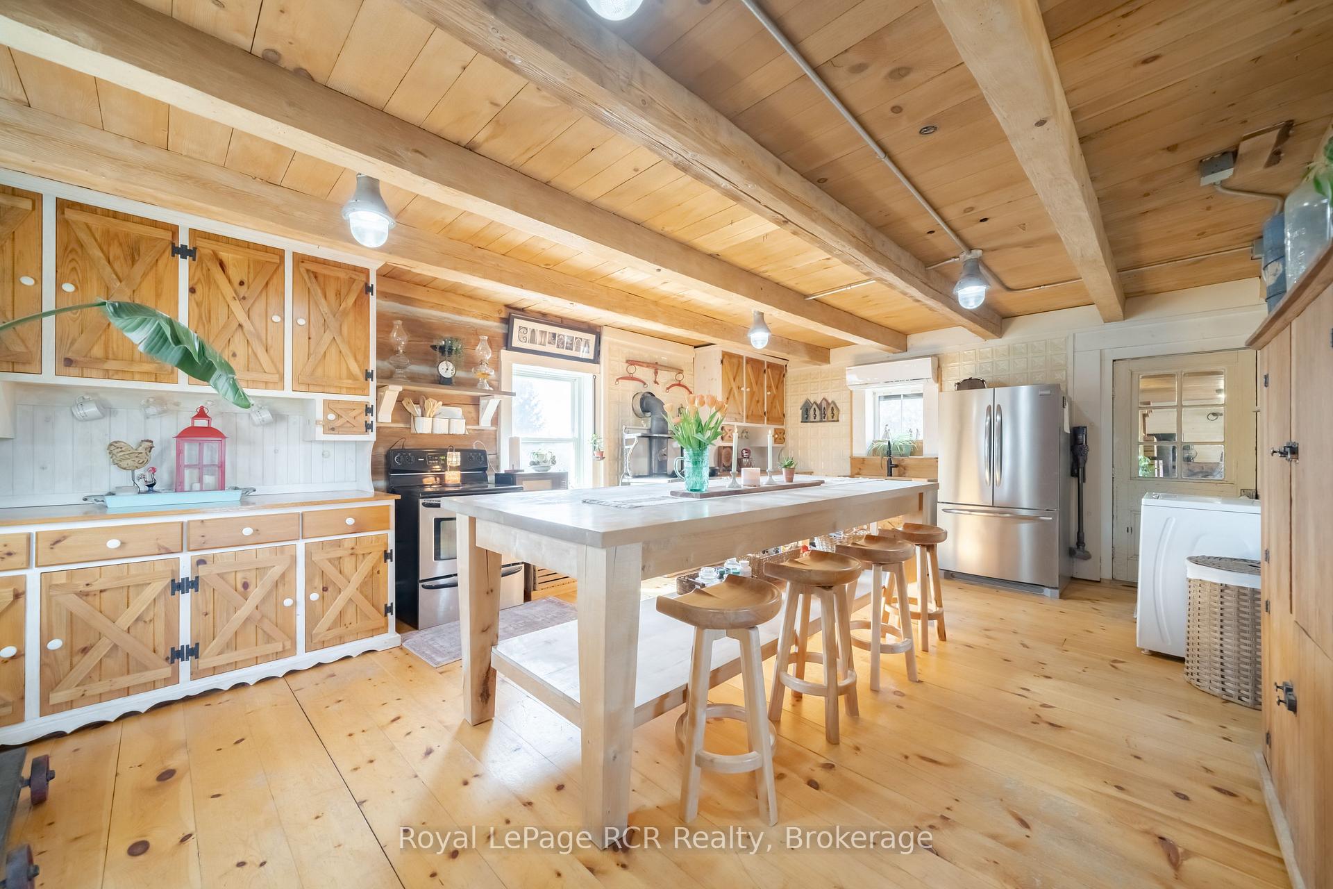 Photo 8 of 135458 Concession 8, Chatsworth — HOMEH