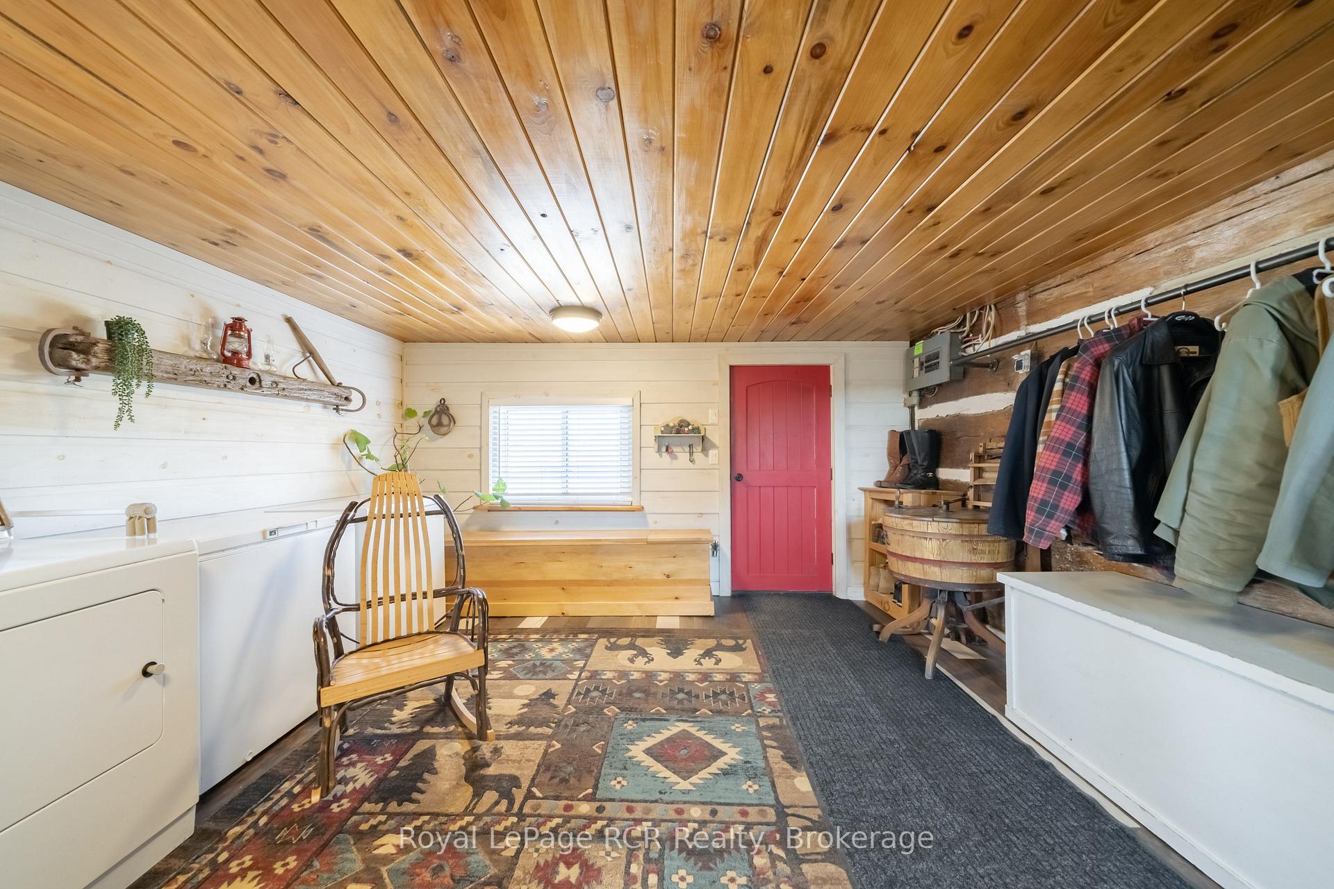Photo 18 of 135458 Concession 8, Chatsworth — HOMEH