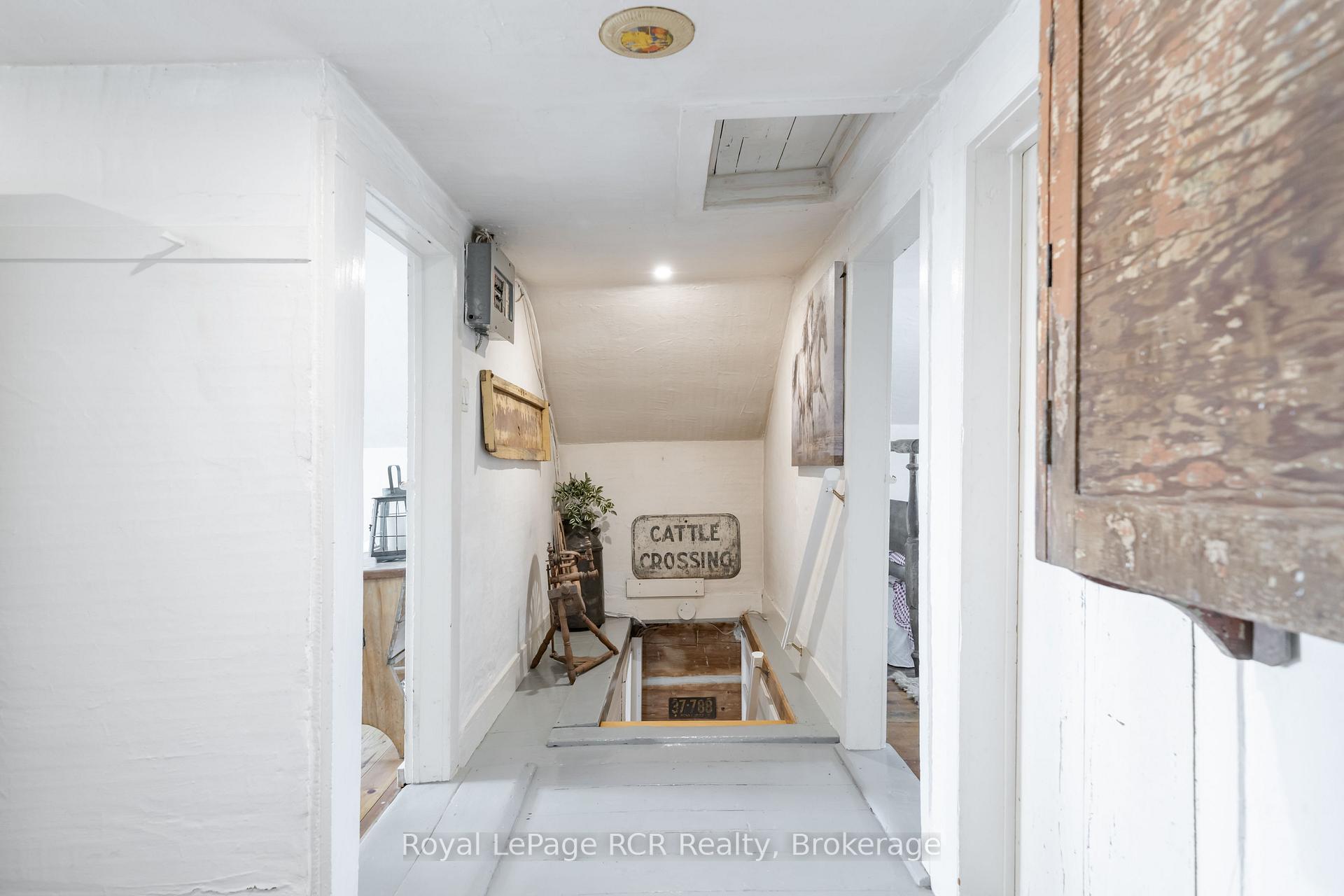 Photo 23 of 135458 Concession 8, Chatsworth — HOMEH
