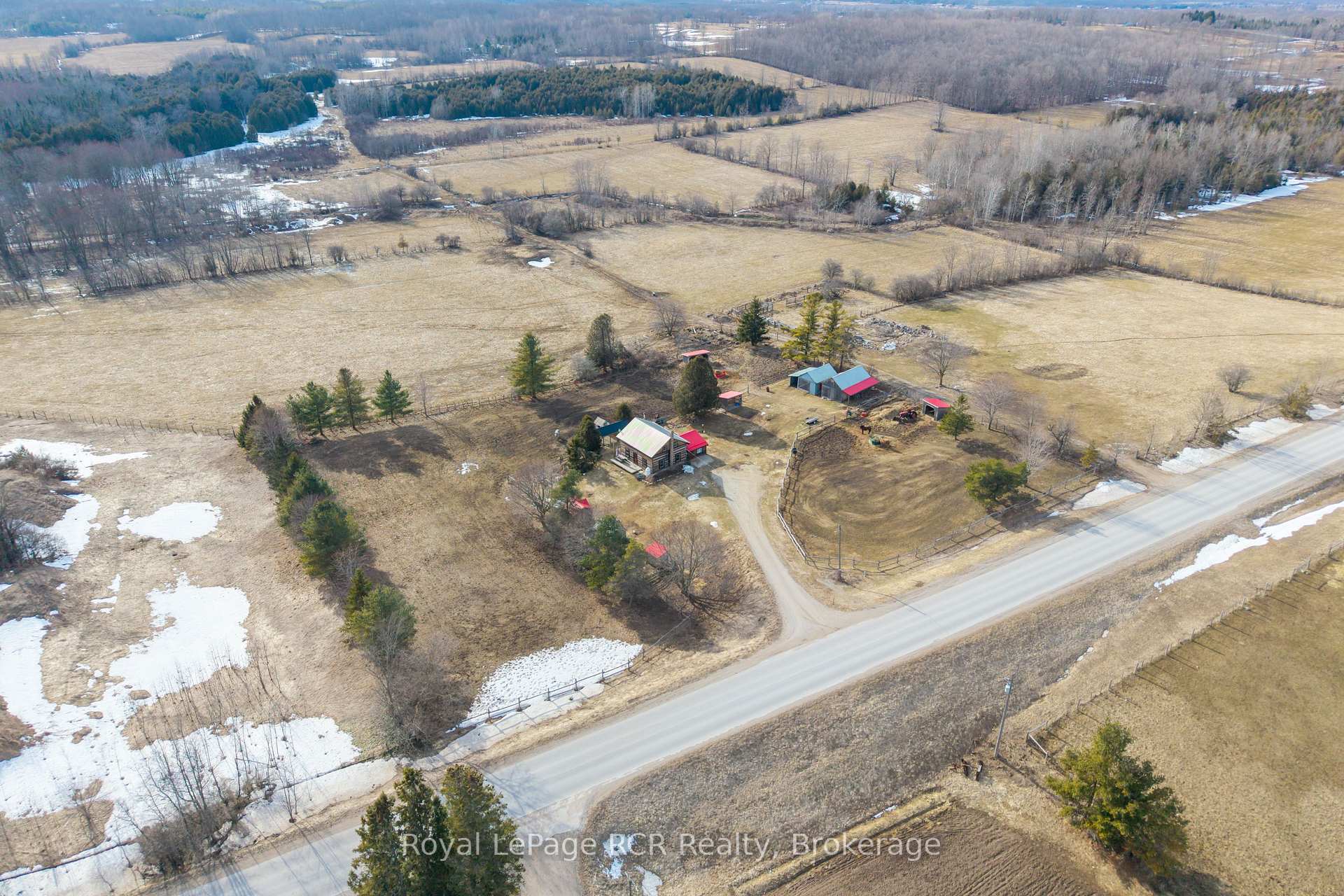 Photo 58 of 135458 Concession 8, Chatsworth — HOMEH