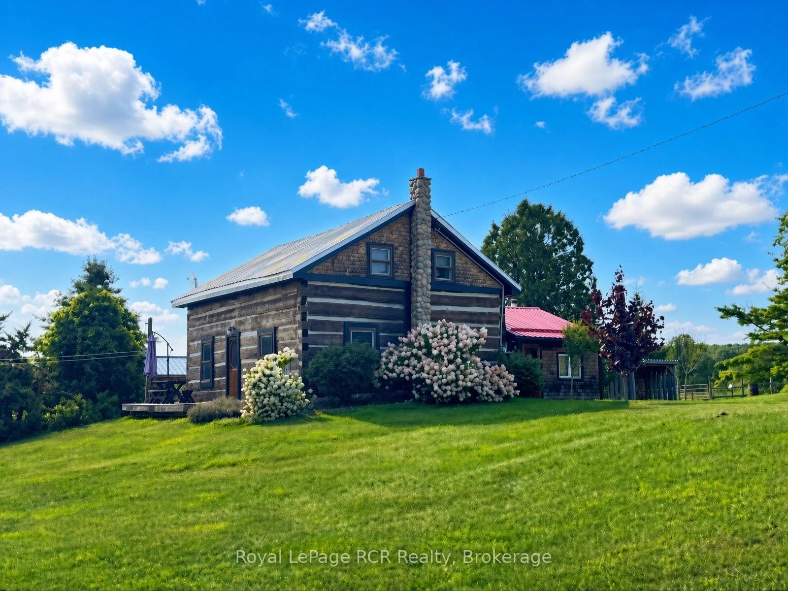 Photo 1 of 135458 Concession 8, Chatsworth — HOMEH