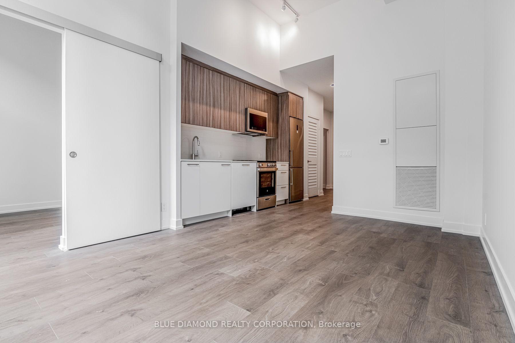 Photo 7 of 225 Veterans Drive, Brampton, Northwest Brampton — HOMEH
