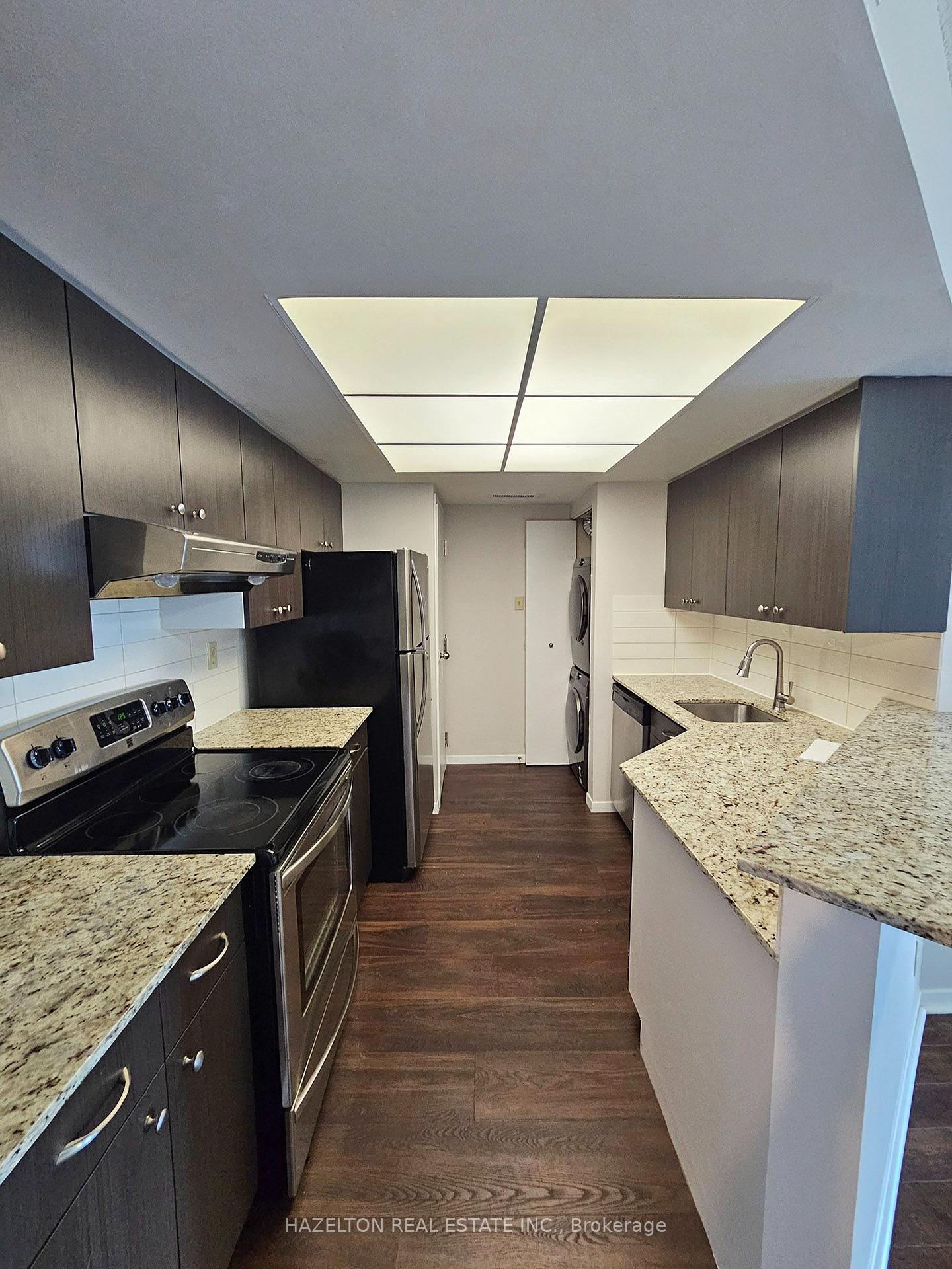 Photo 3 of Unit 2305, 1001 Bay Street, Toronto, Bay Street Corridor — HOMEH