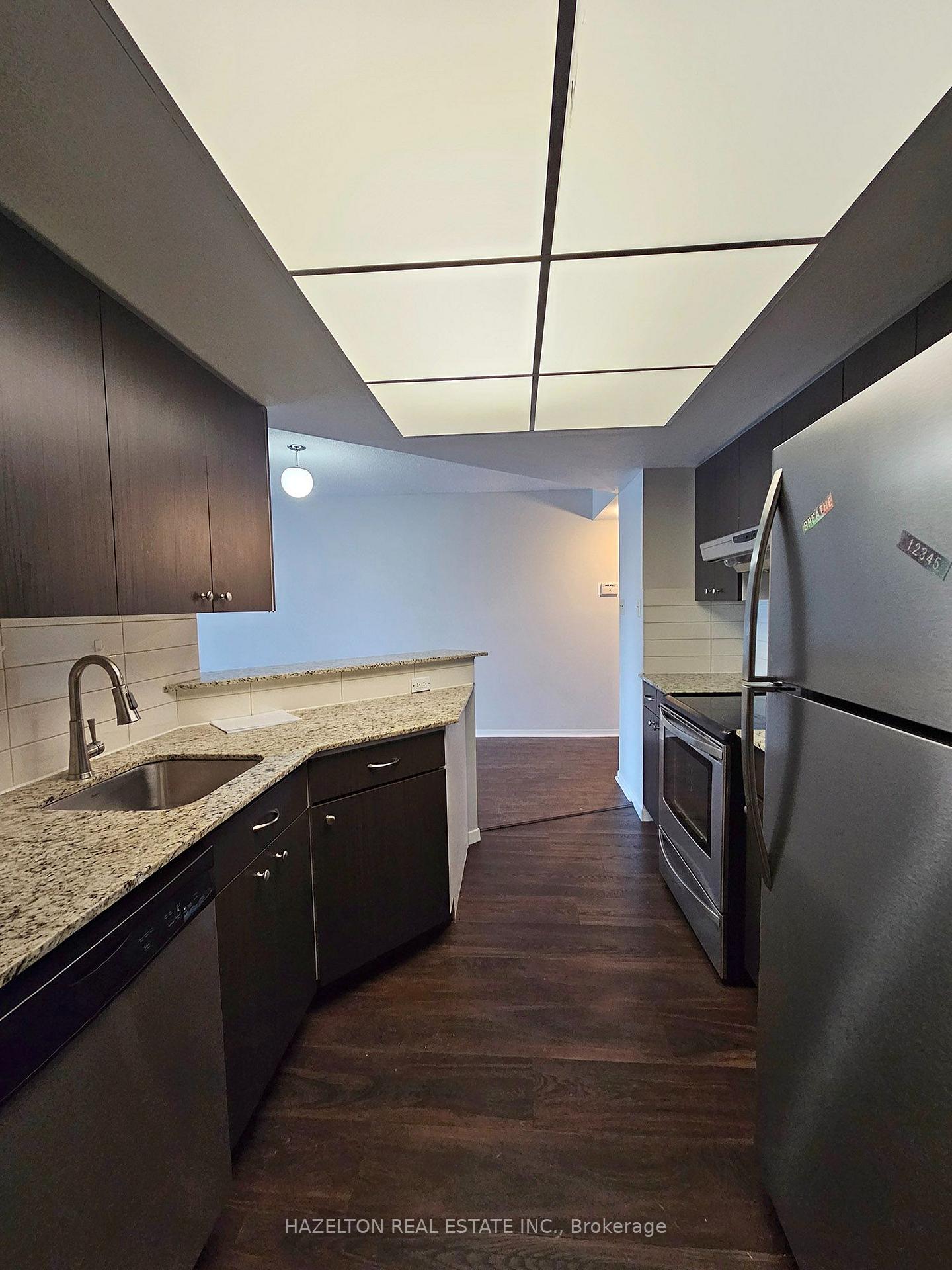 Photo 5 of Unit 2305, 1001 Bay Street, Toronto, Bay Street Corridor — HOMEH