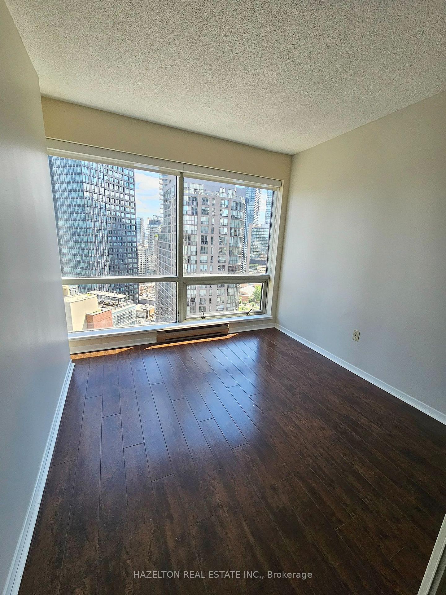 Photo 8 of Unit 2305, 1001 Bay Street, Toronto, Bay Street Corridor — HOMEH