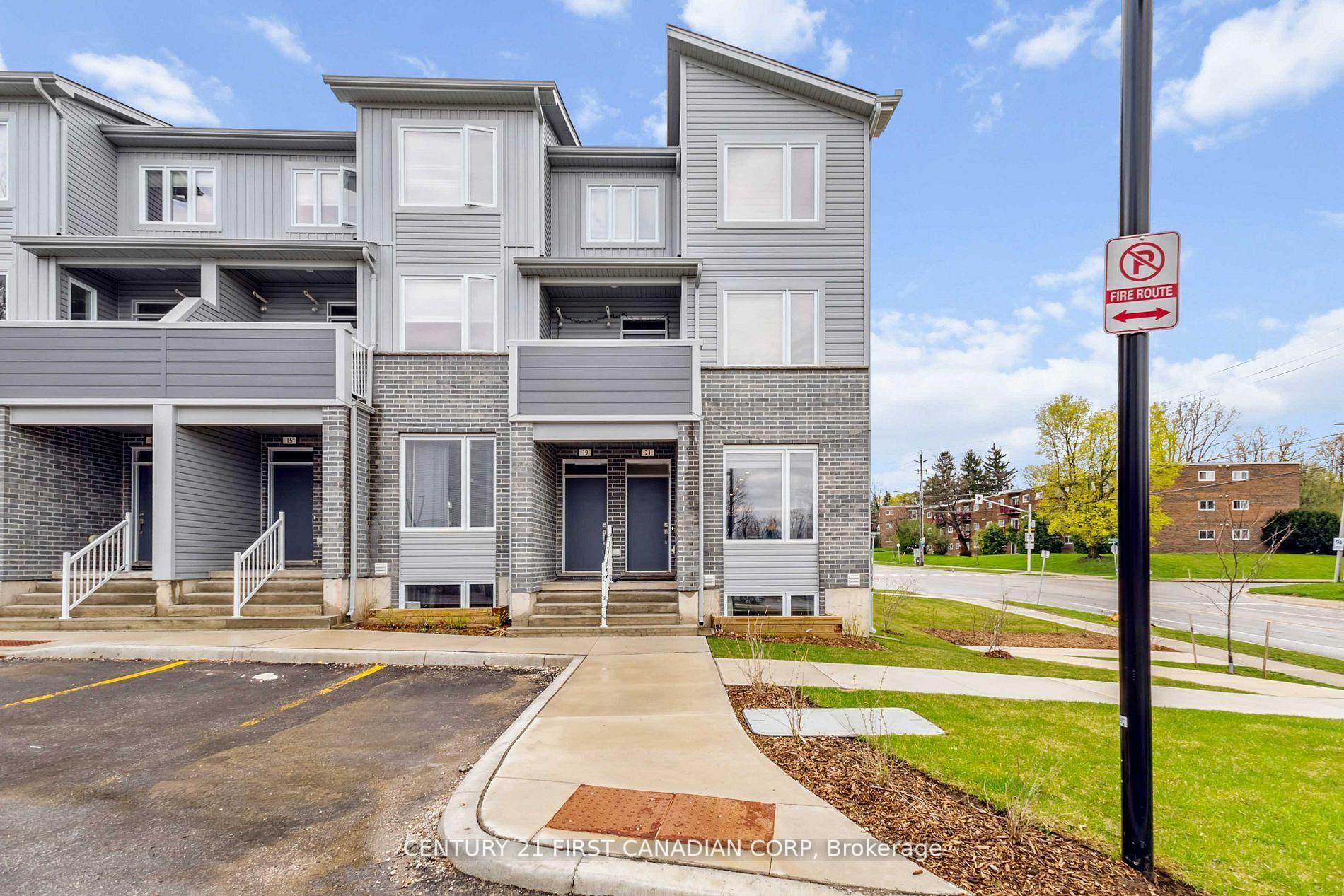 Photo 1 of Unit 21, 990 Deveron Crescent, London, South J — HOMEH