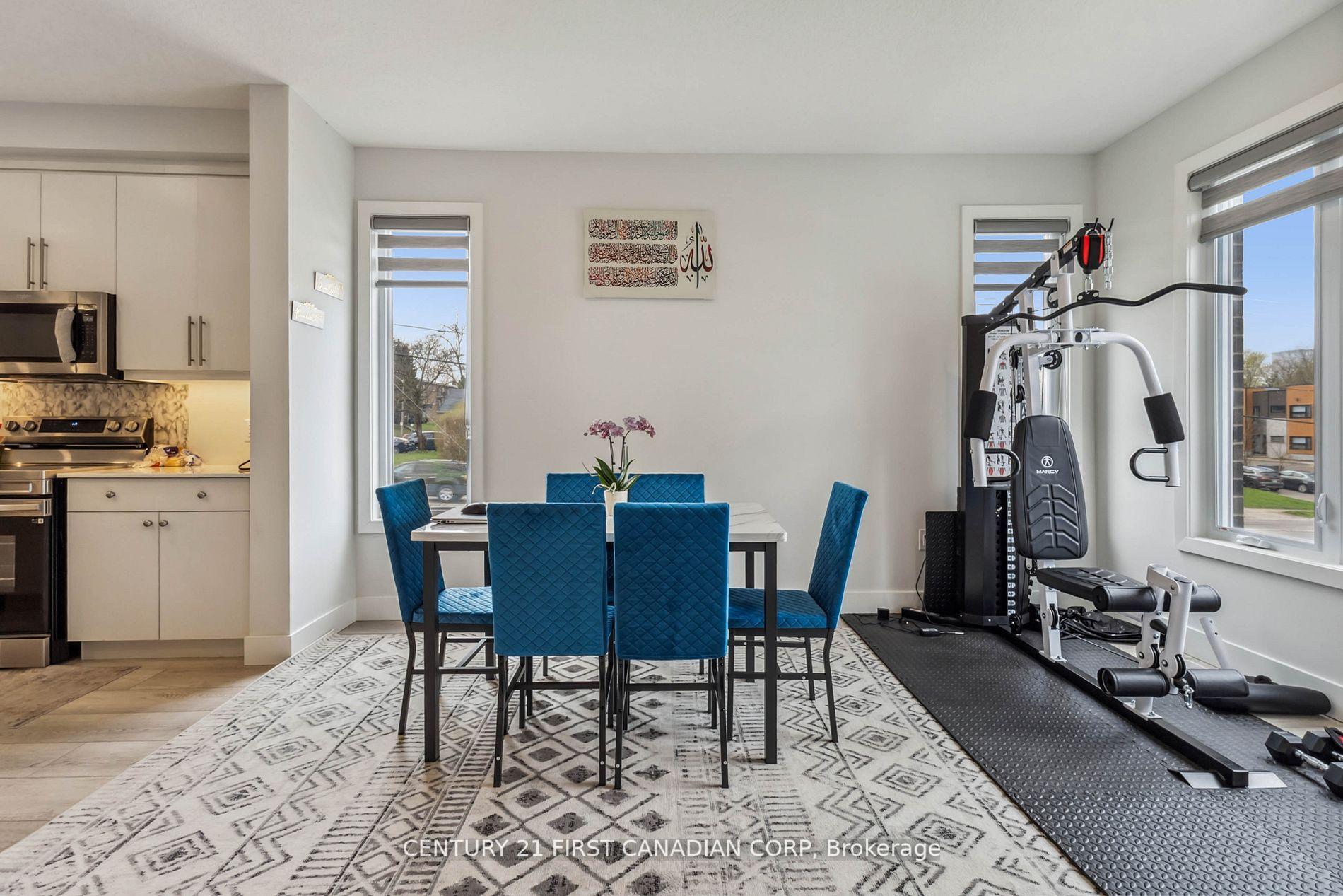 Photo 10 of Unit 21, 990 Deveron Crescent, London, South J — HOMEH