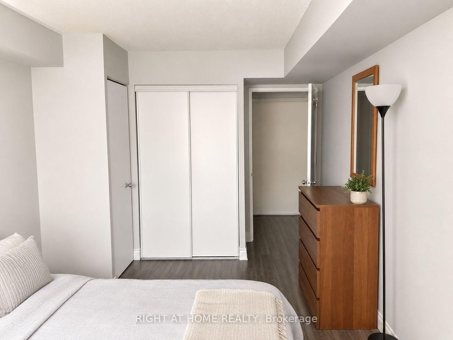 Photo 8 of Unit 1202, 21 Overlea Boulevard, Toronto, Thorncliffe Park — HOMEH