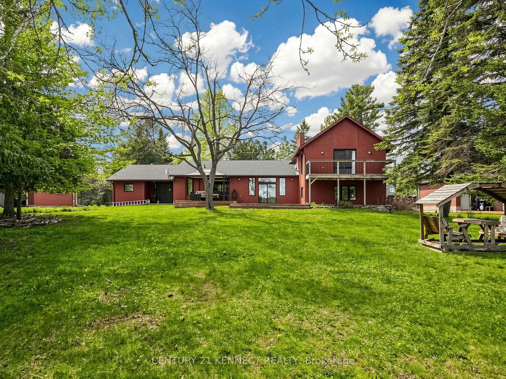 Photo 40 of 44 Pinewood Boulevard, Kawartha Lakes, Eldon — HOMEH
