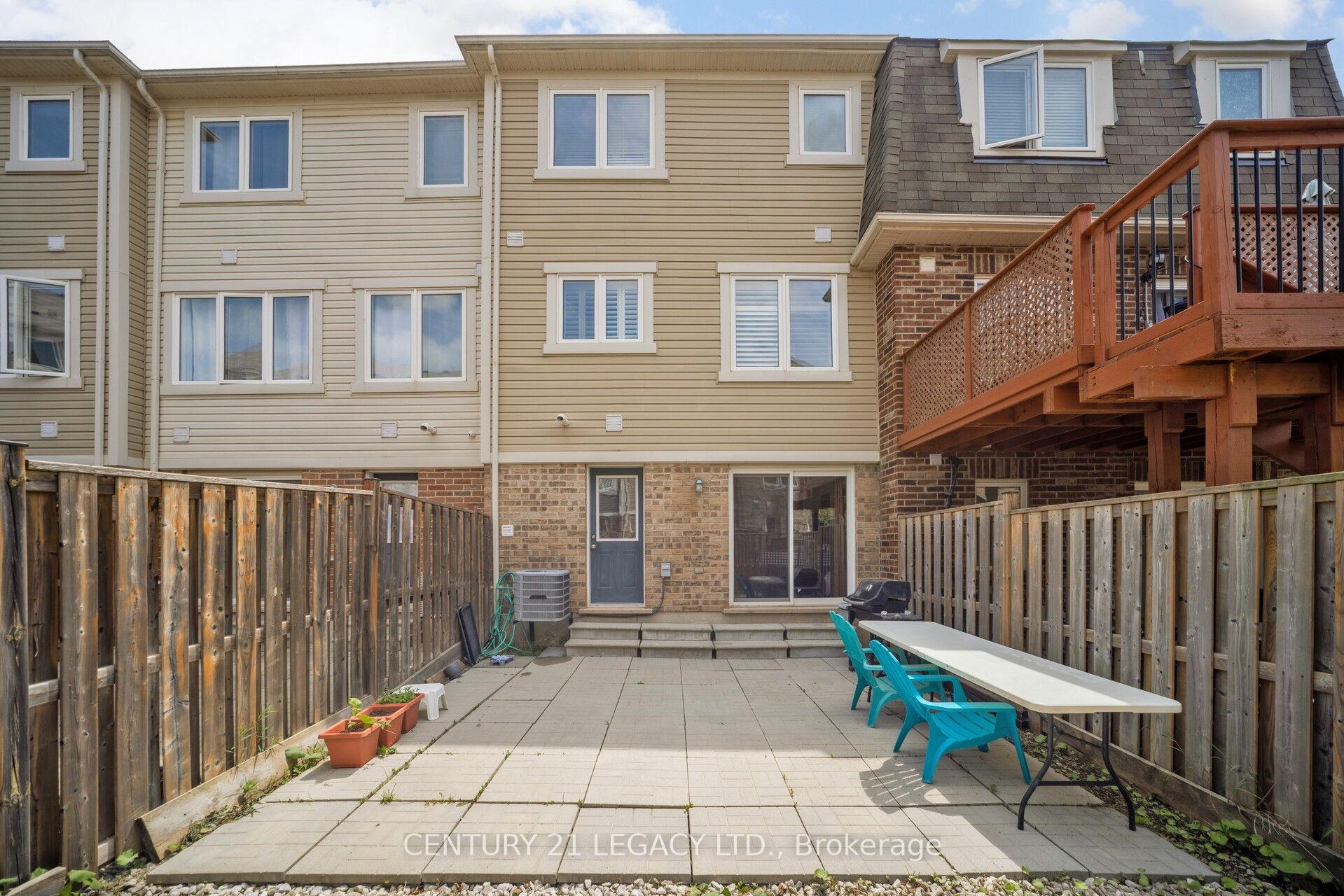 Photo 42 of 40 Donomore Drive, Brampton, Northwest Brampton — HOMEH