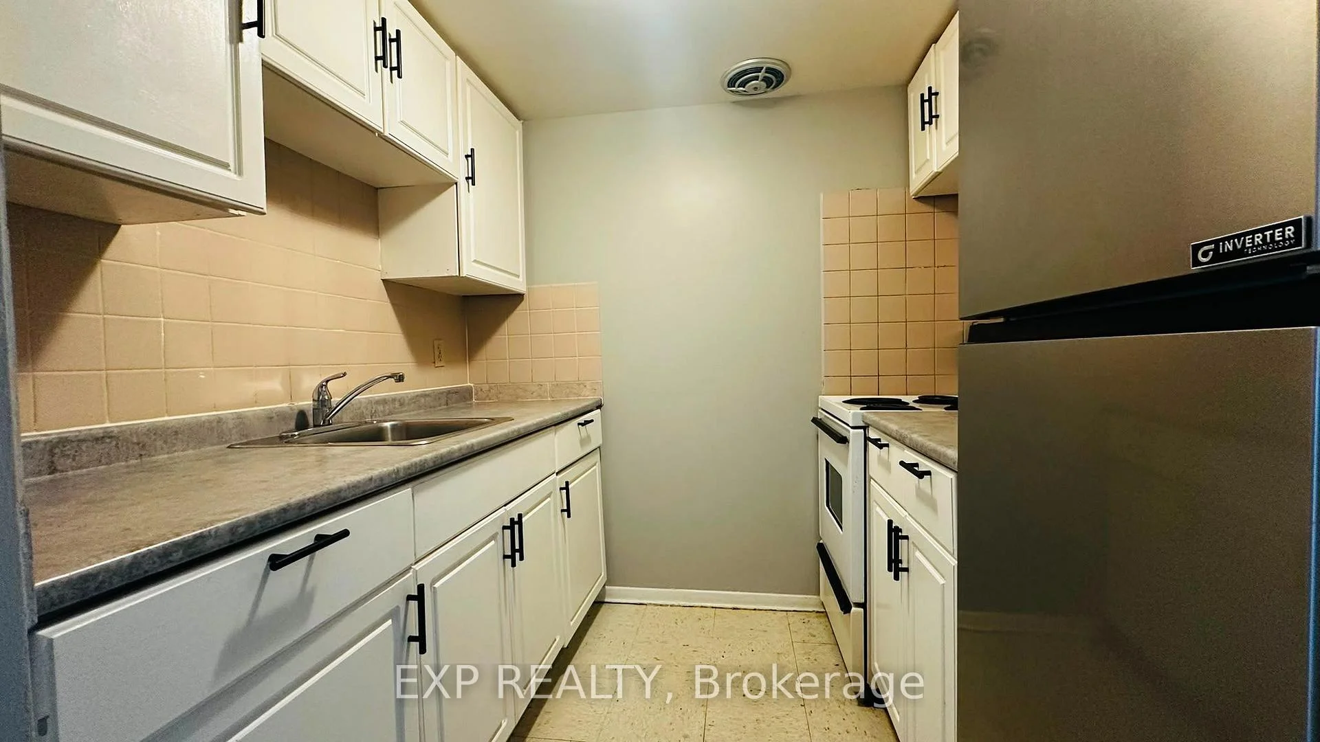 Photo 7 of Unit 9, 1200 Courtland Avenue E, Kitchener, Vanier - Kitchener — HOMEH