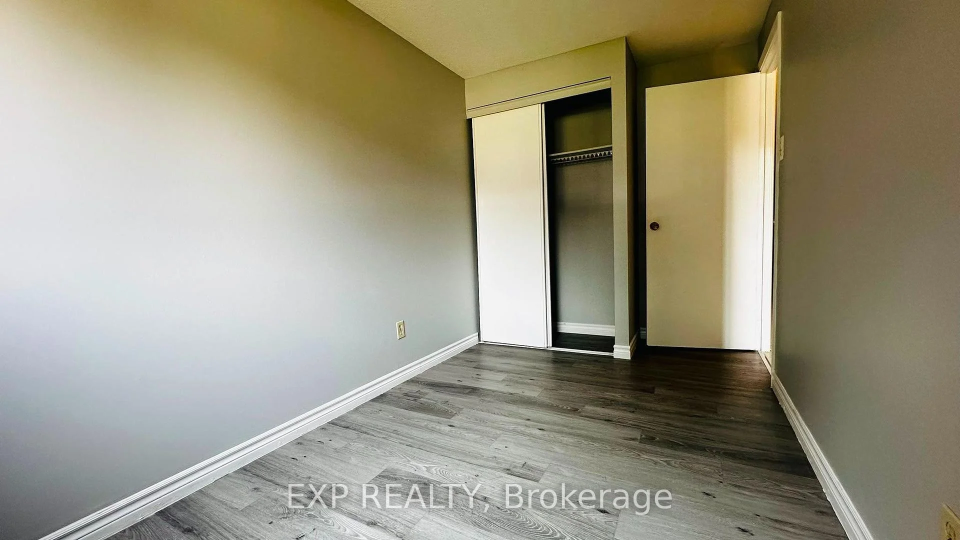 Photo 11 of Unit 9, 1200 Courtland Avenue E, Kitchener, Vanier - Kitchener — HOMEH