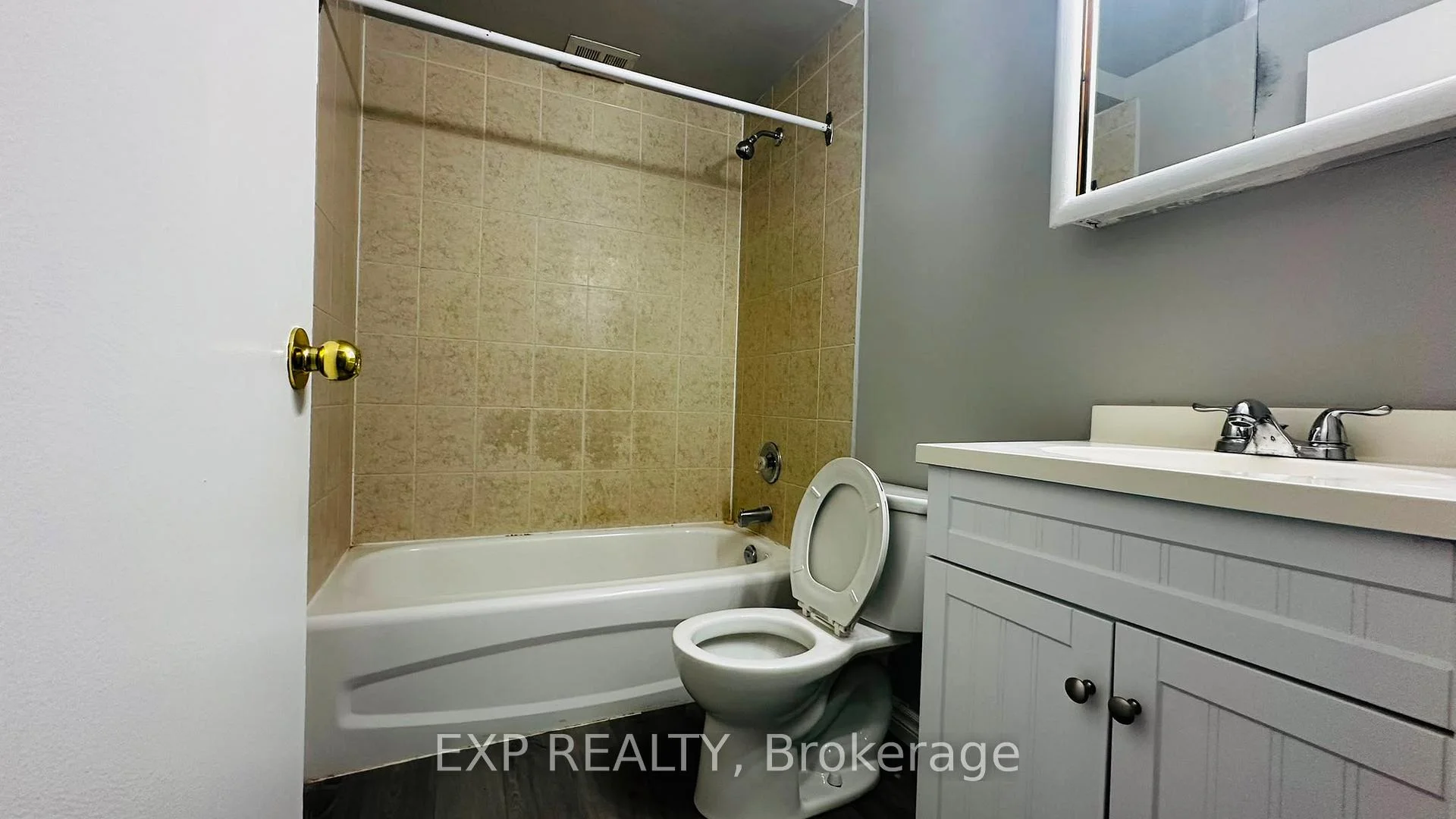 Photo 14 of Unit 9, 1200 Courtland Avenue E, Kitchener, Vanier - Kitchener — HOMEH