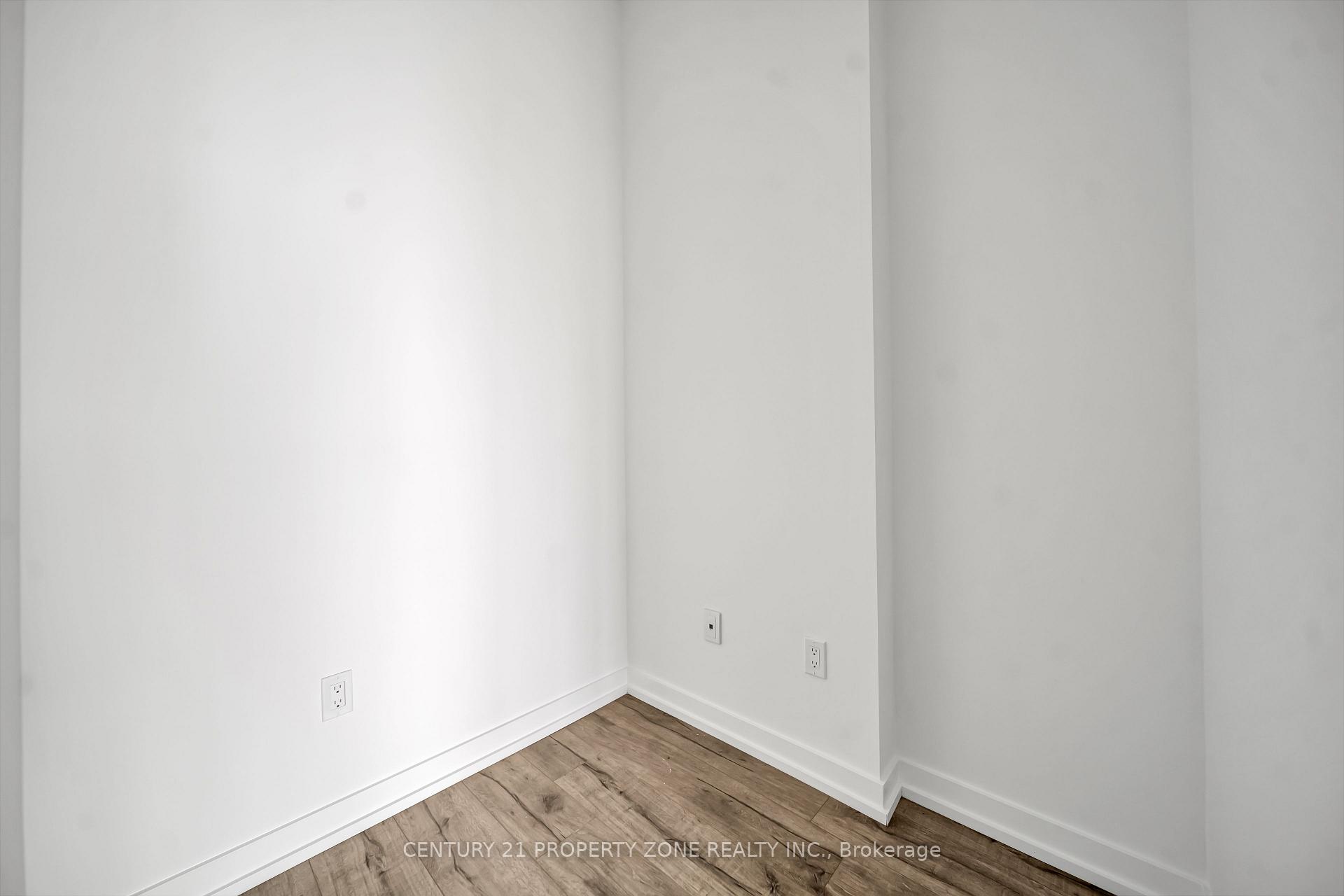 Photo 16 of Unit 709, Ph09 Mcmahon Drive, North York, Bayview Village — HOMEH