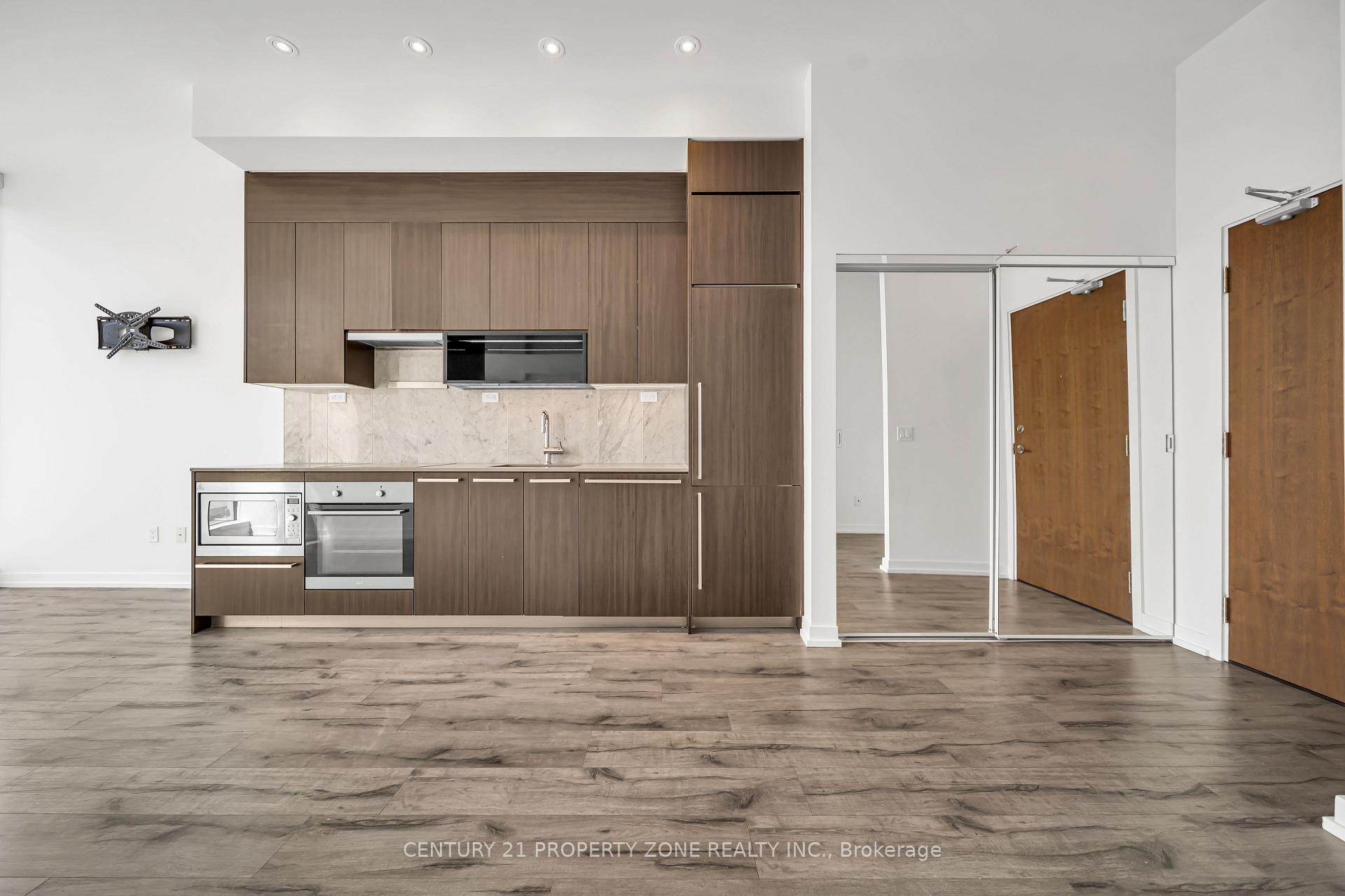 Photo 23 of Unit 709, Ph09 Mcmahon Drive, North York, Bayview Village — HOMEH