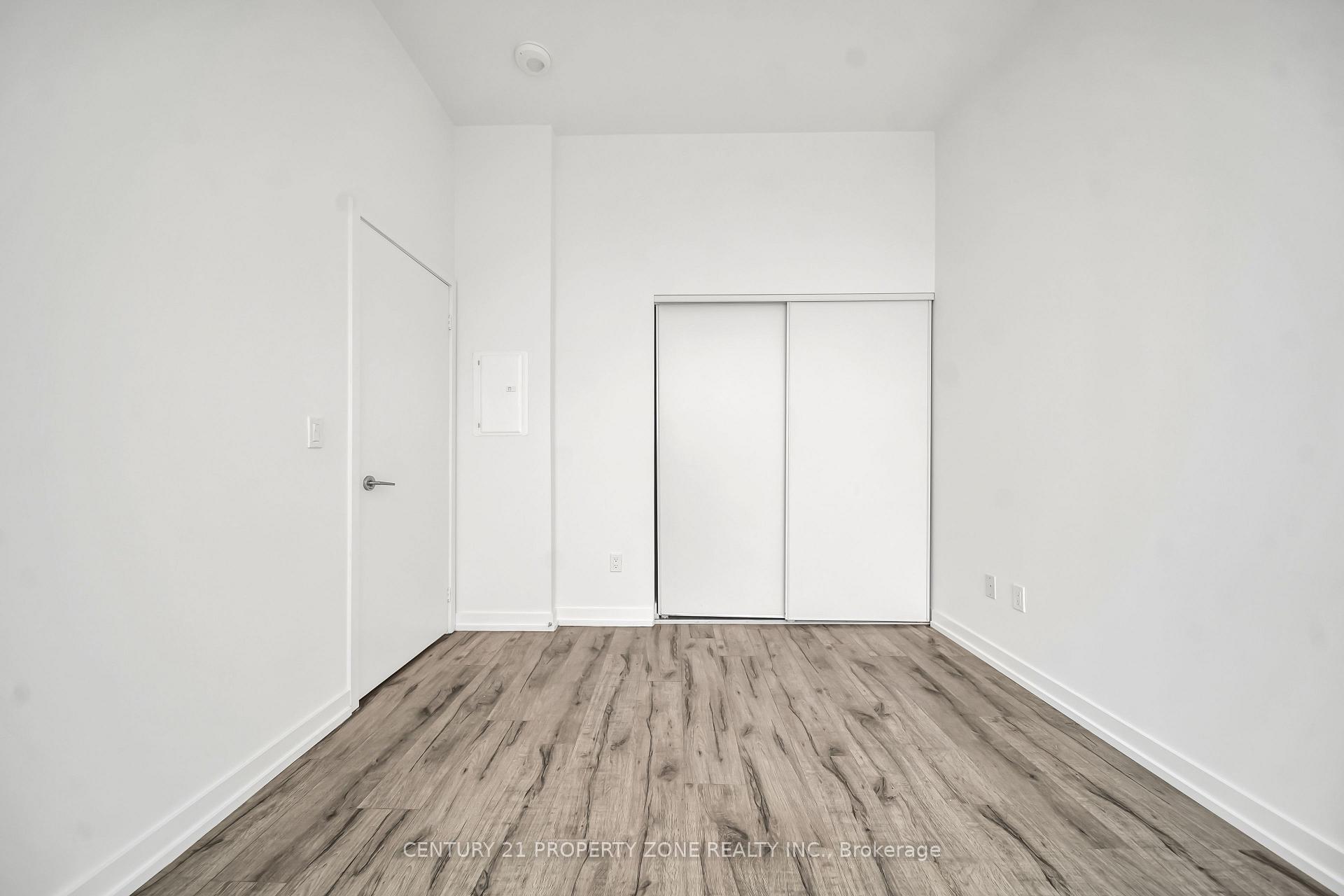 Photo 32 of Unit 709, Ph09 Mcmahon Drive, North York, Bayview Village — HOMEH