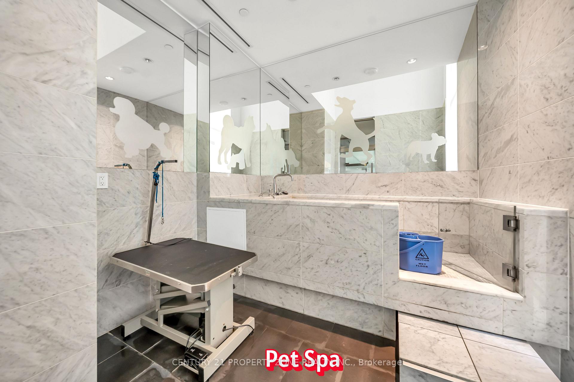 Photo 38 of Unit 709, Ph09 Mcmahon Drive, North York, Bayview Village — HOMEH