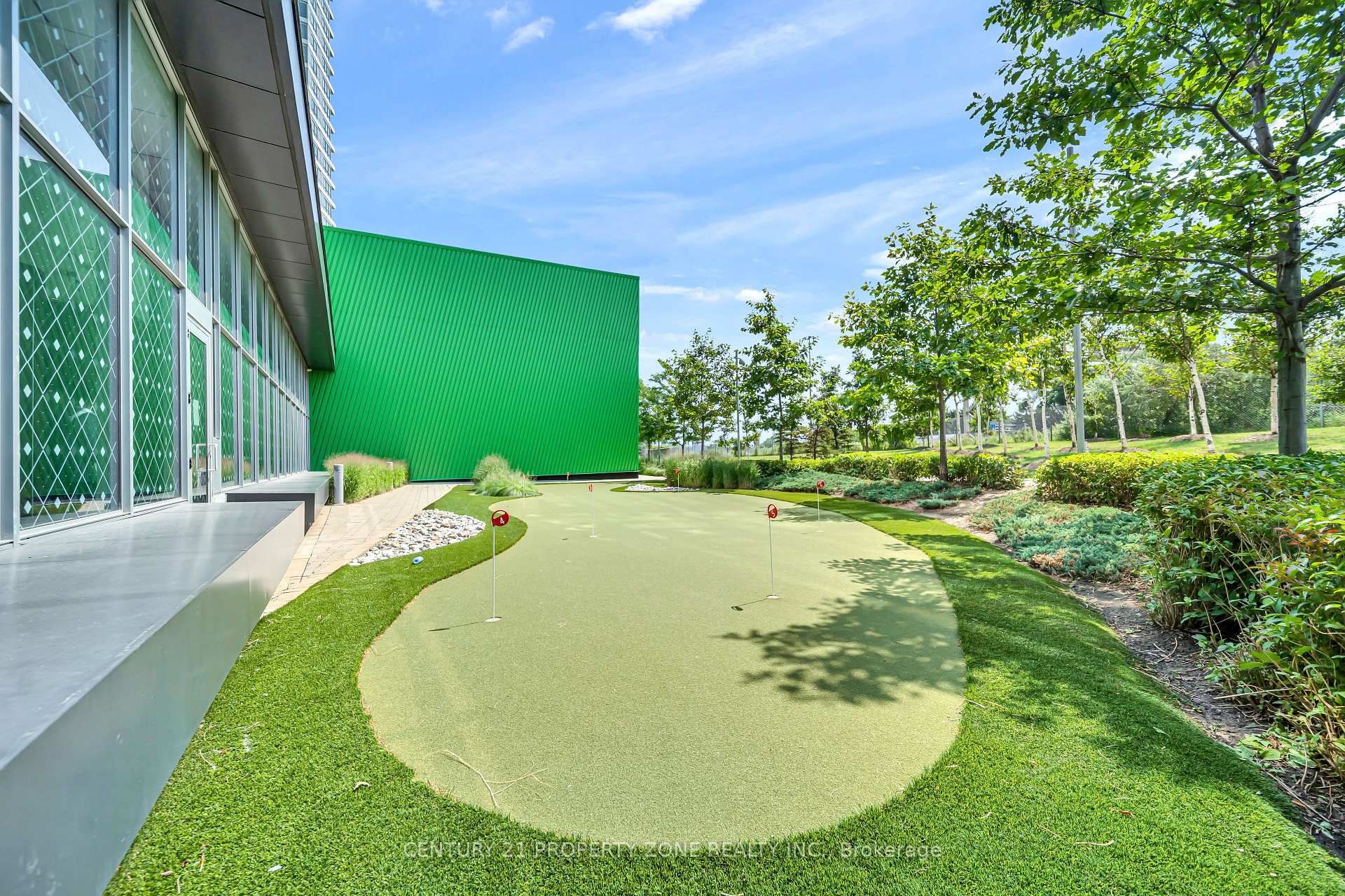 Photo 39 of Unit 709, Ph09 Mcmahon Drive, North York, Bayview Village — HOMEH