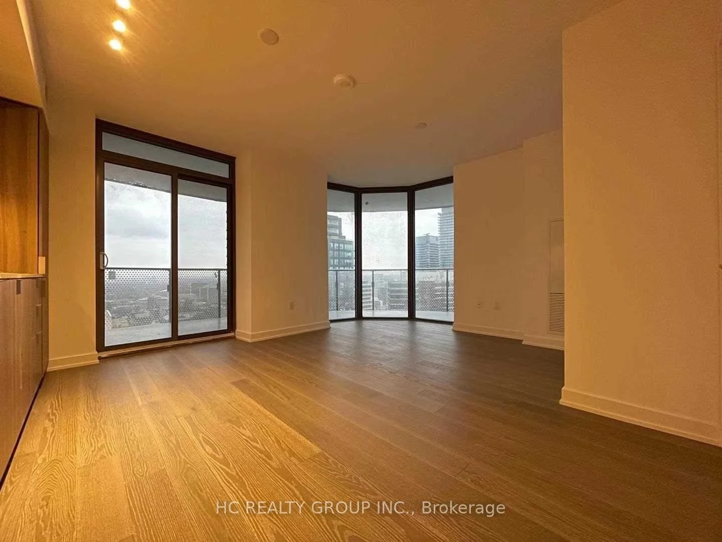 Photo 36 of Unit 3408, 11 Wellesley Street W, Toronto, Bay Street Corridor — HOMEH