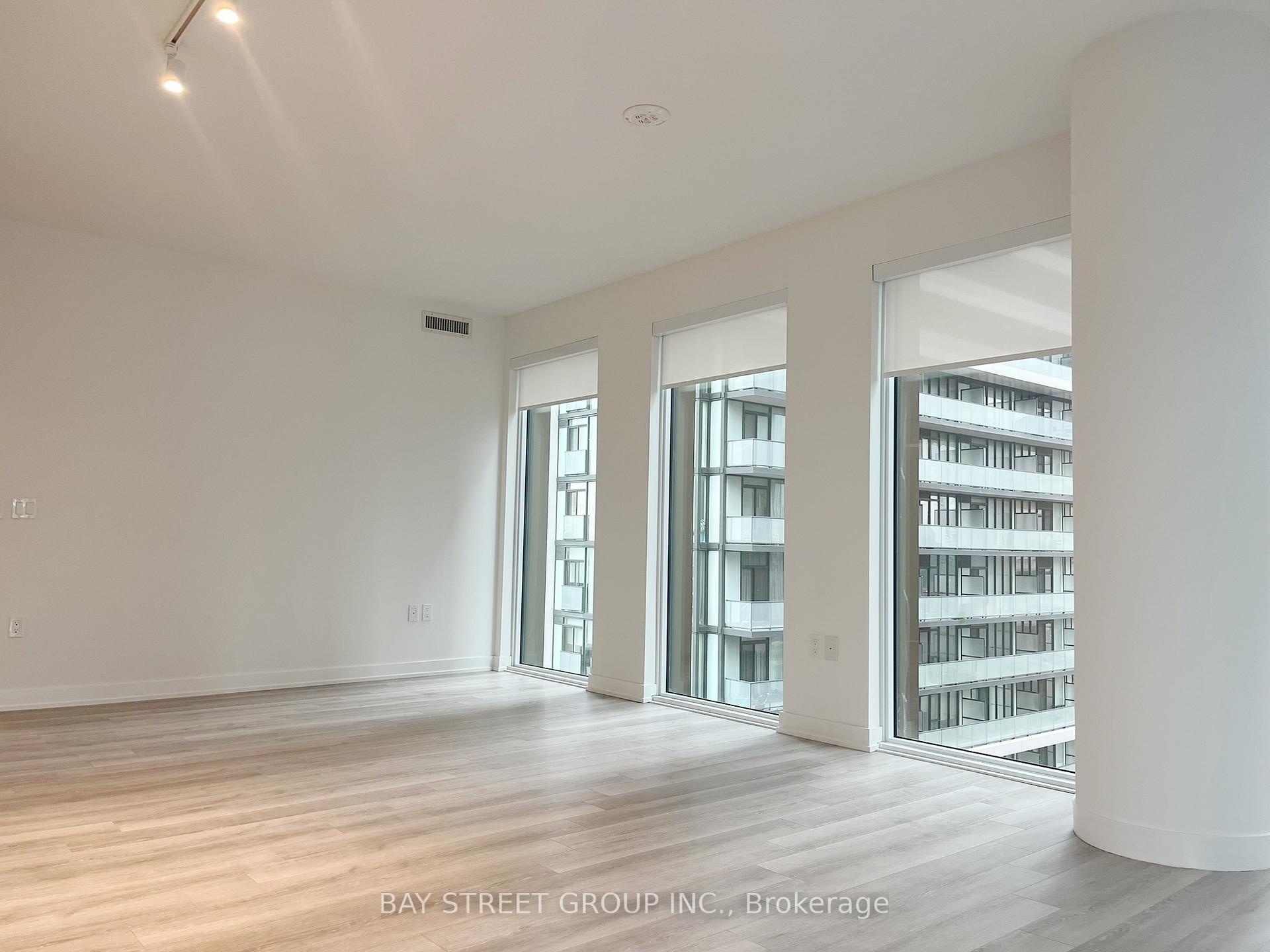 Photo 5 of Unit 1904, 238 Simcoe Street, Toronto, Kensington-Chinatown — HOMEH