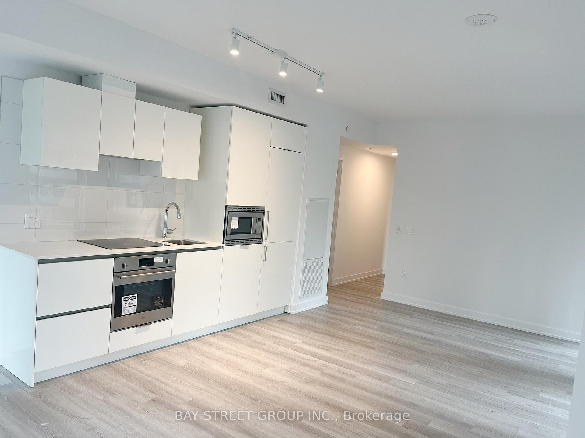Photo 9 of Unit 1904, 238 Simcoe Street, Toronto, Kensington-Chinatown — HOMEH