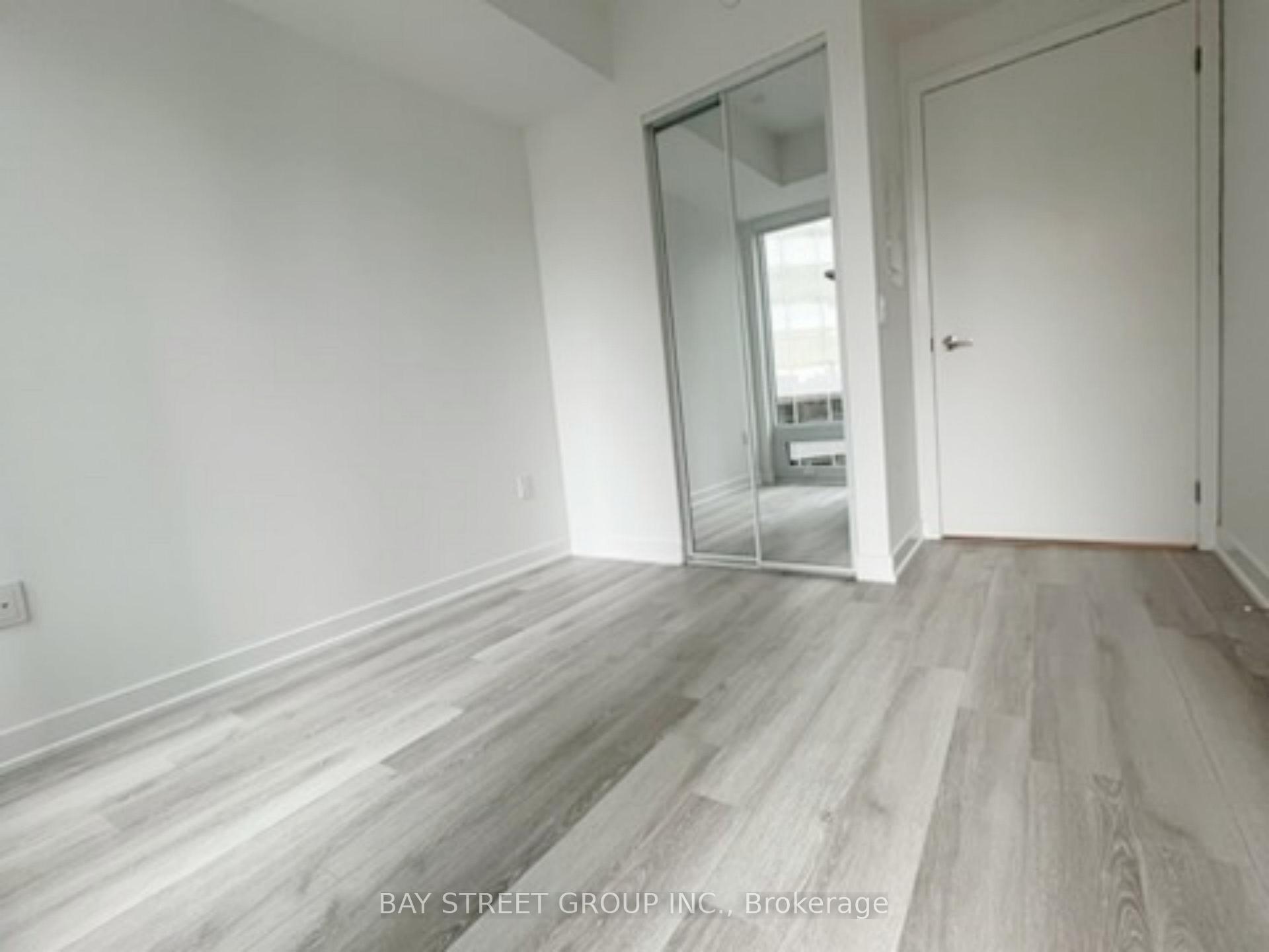 Photo 12 of Unit 1904, 238 Simcoe Street, Toronto, Kensington-Chinatown — HOMEH