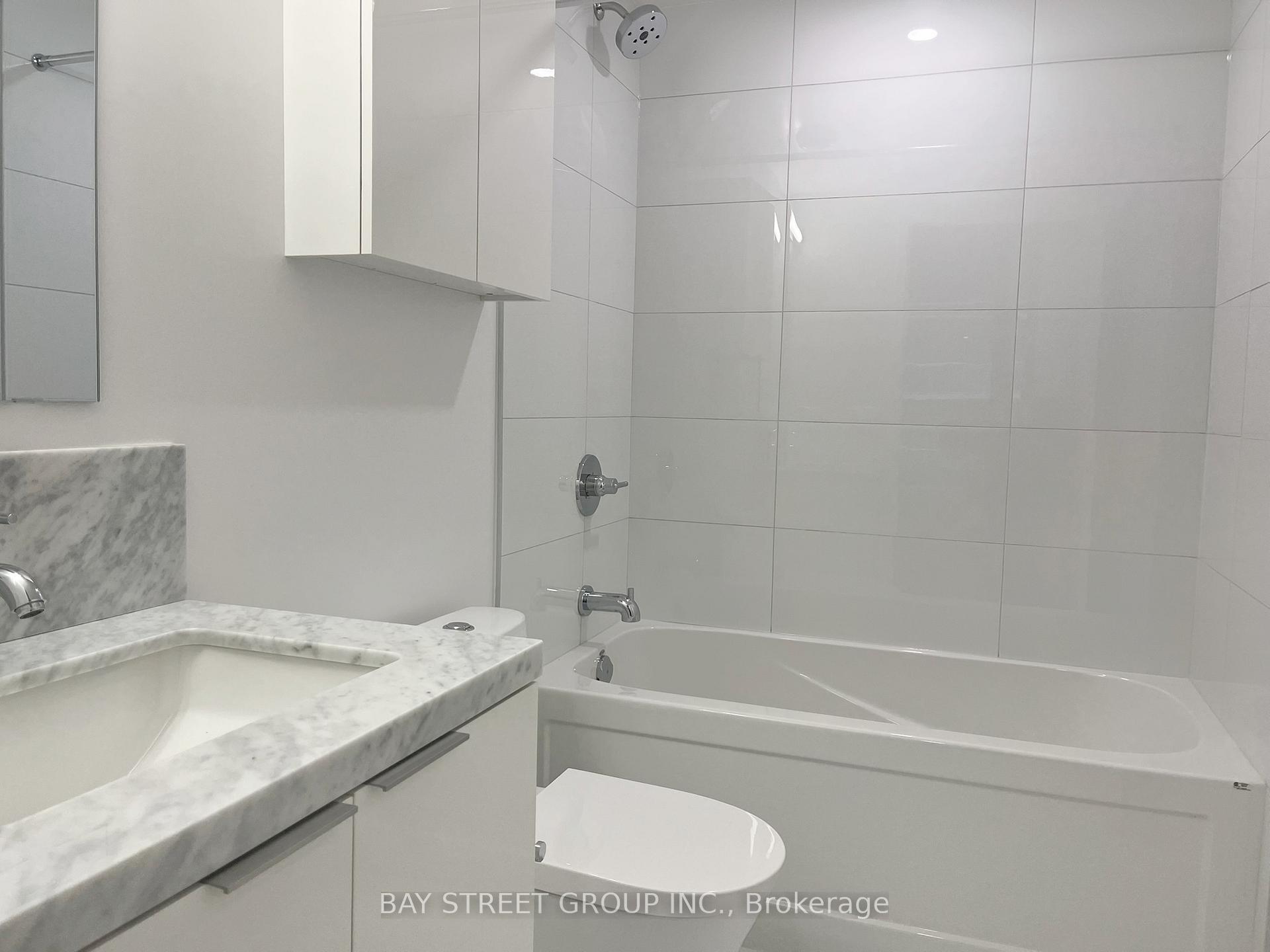 Photo 17 of Unit 1904, 238 Simcoe Street, Toronto, Kensington-Chinatown — HOMEH