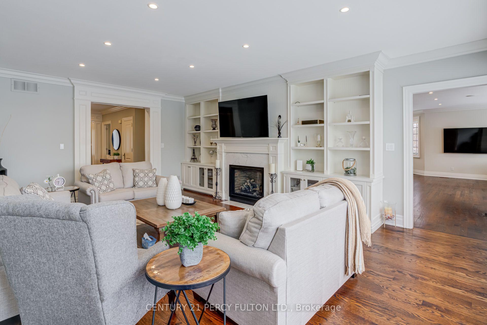 Photo 10 of 19 Wilson House Drive, Whitby, Rural Whitby — HOMEH