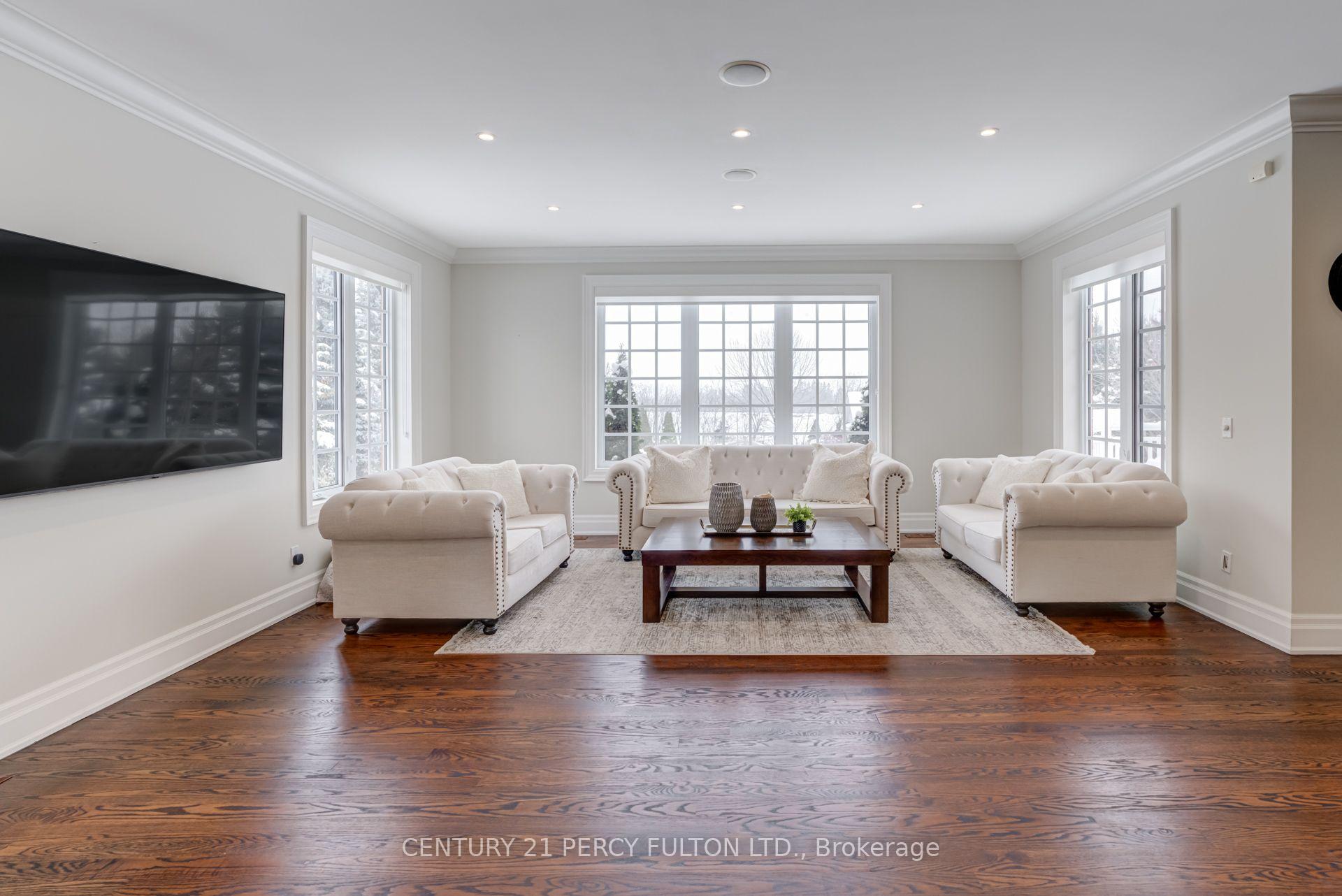Photo 19 of 19 Wilson House Drive, Whitby, Rural Whitby — HOMEH