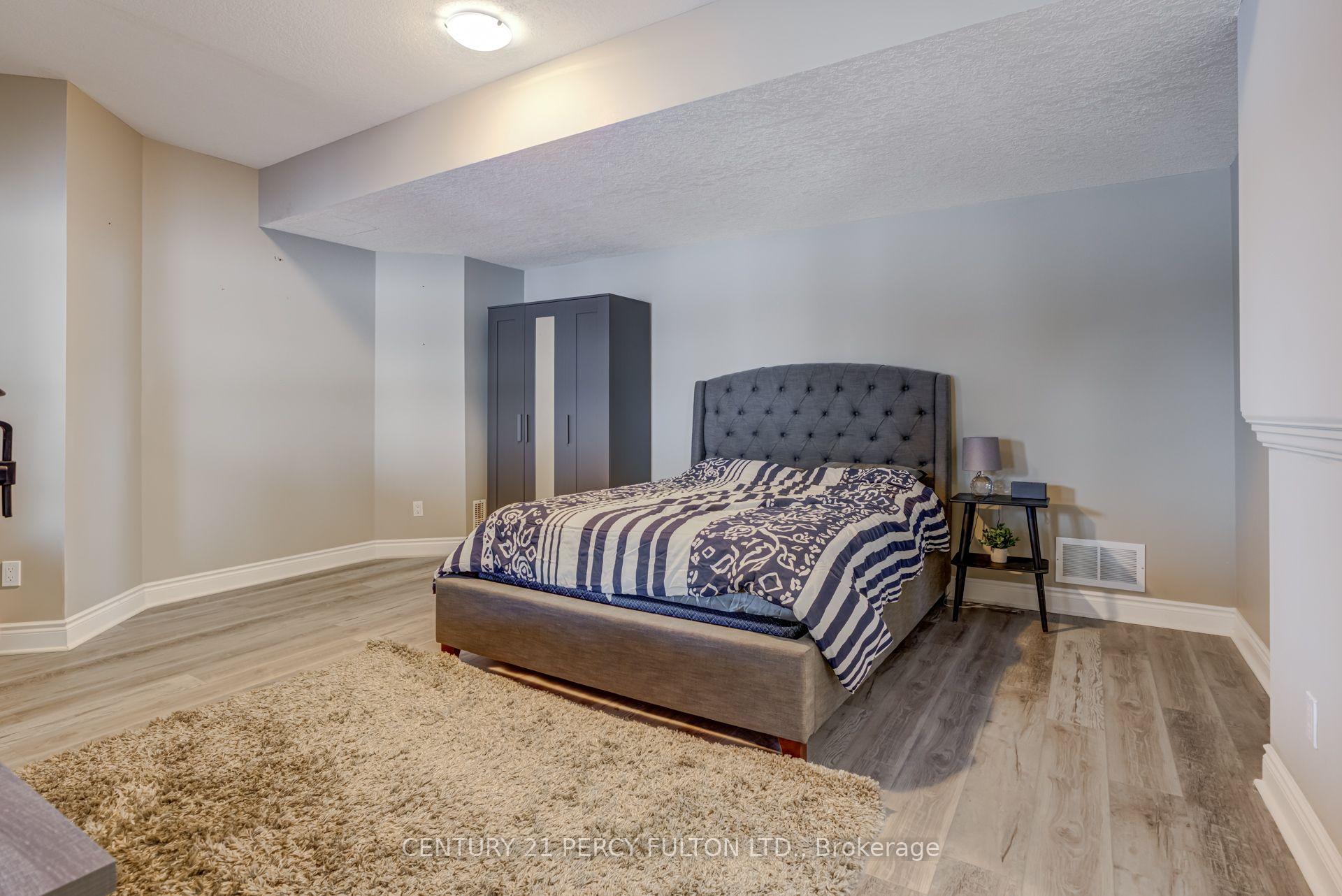 Photo 43 of 19 Wilson House Drive, Whitby, Rural Whitby — HOMEH