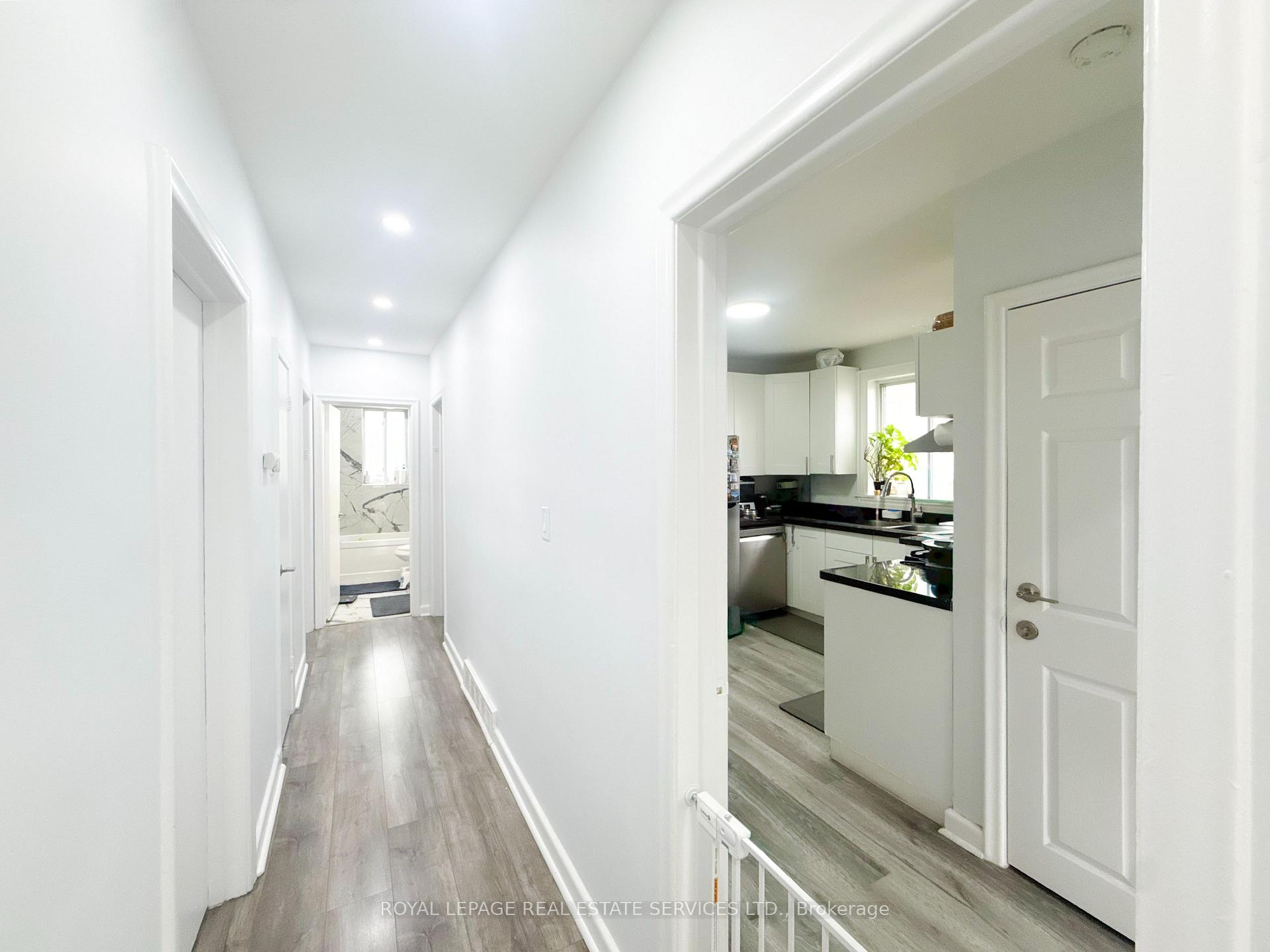 Photo 14 of Unit Main, 290 The East Mall, Etobicoke, Islington-City Centre West — HOMEH