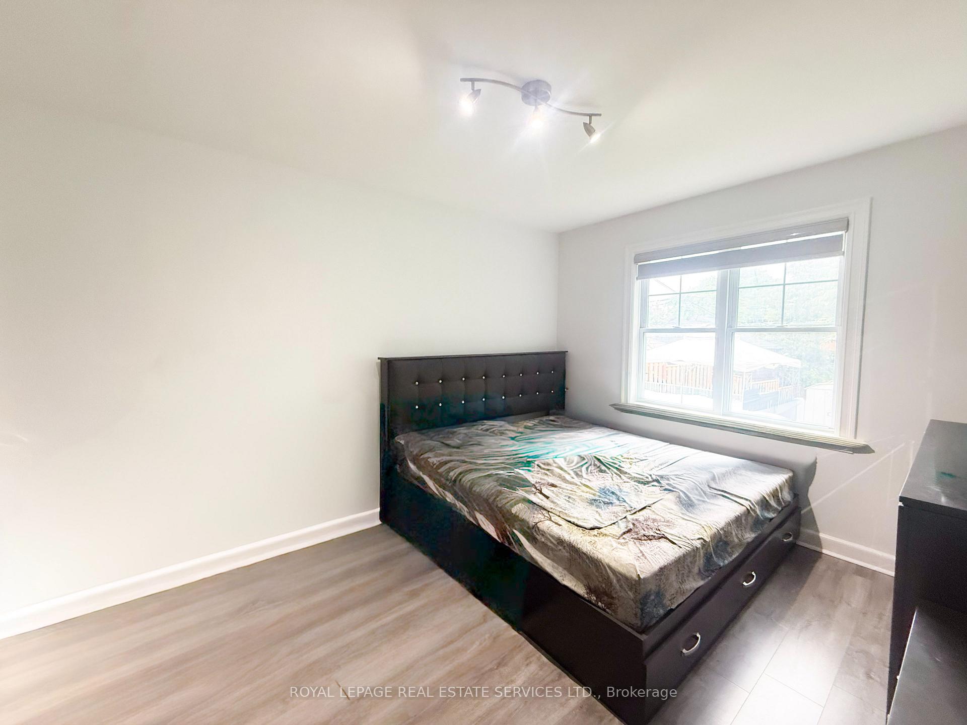 Photo 15 of Unit Main, 290 The East Mall, Etobicoke, Islington-City Centre West — HOMEH