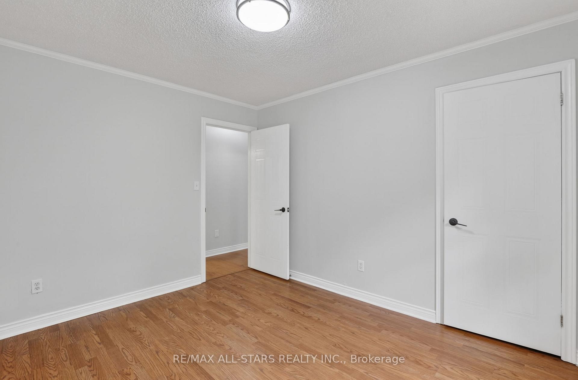 Photo 22 of 29 Lakeview Drive, Scugog, Port Perry — HOMEH