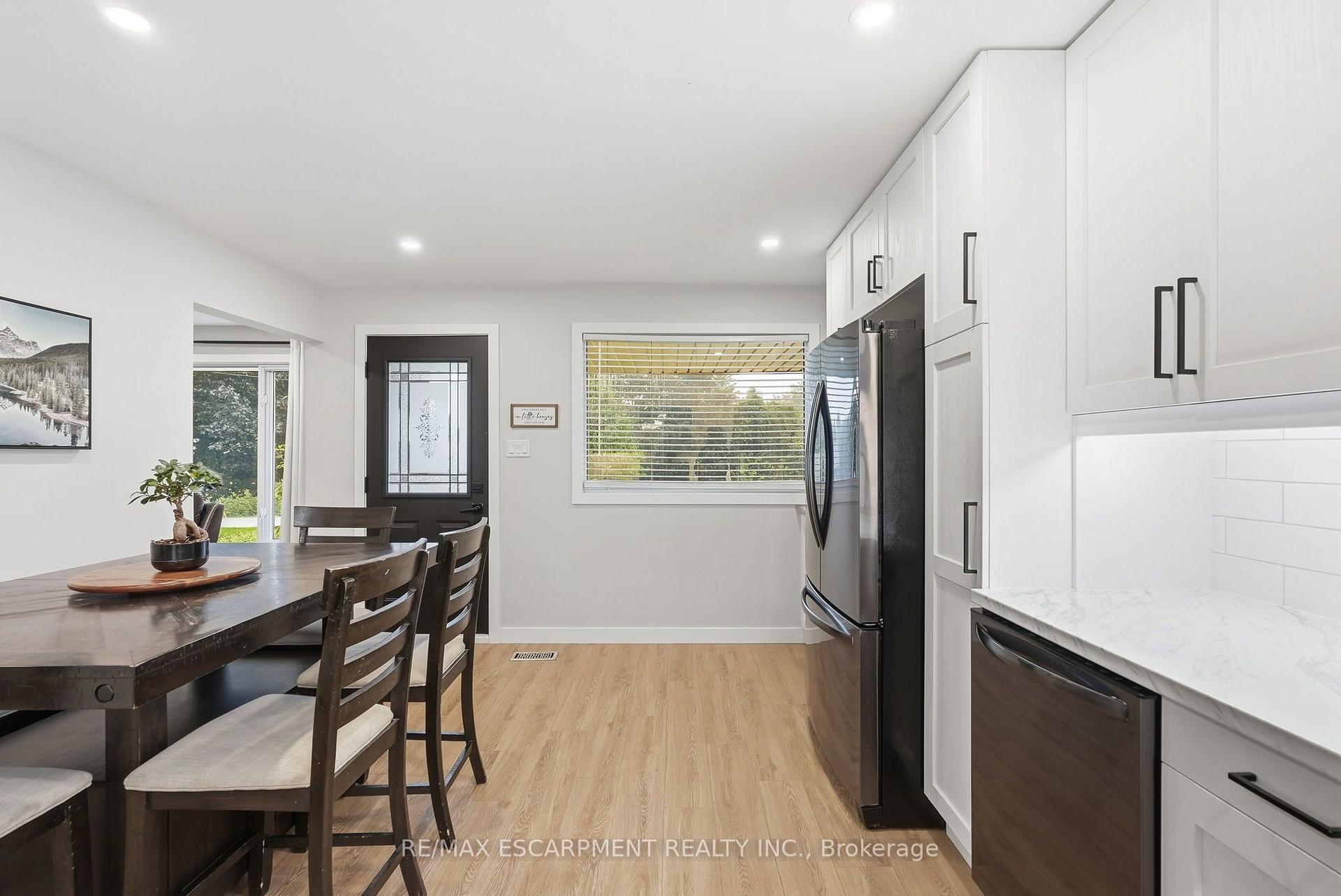 Photo 16 of 10 Taylor Crescent, Hamilton, Greensville — HOMEH