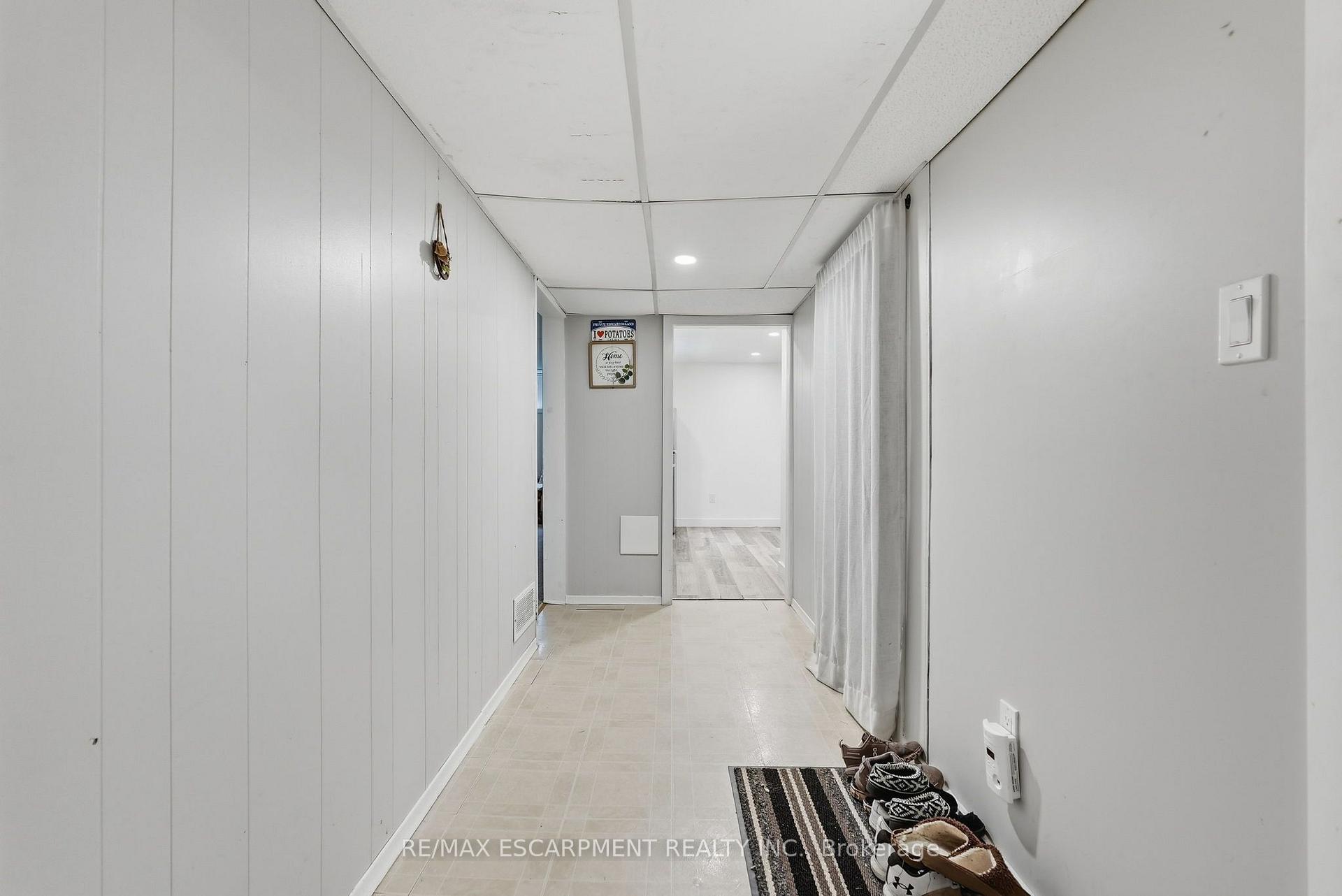 Photo 25 of 10 Taylor Crescent, Hamilton, Greensville — HOMEH