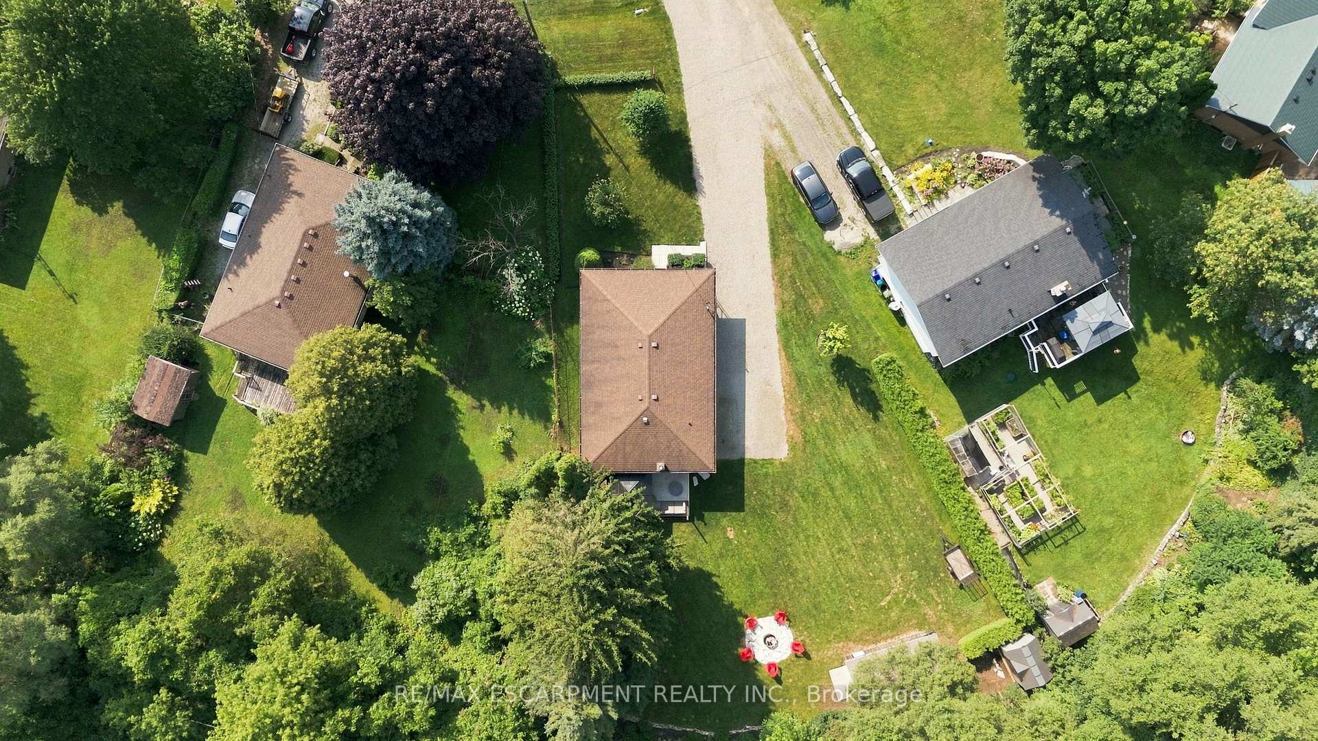 Photo 39 of 10 Taylor Crescent, Hamilton, Greensville — HOMEH