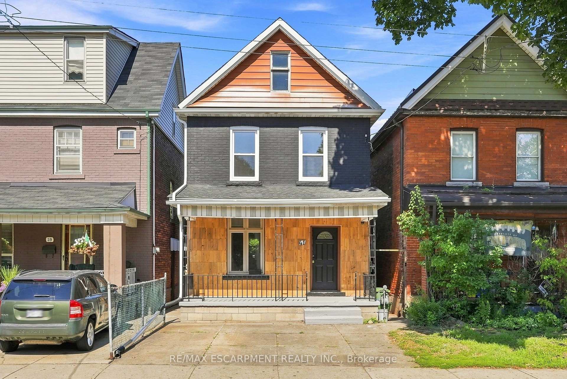 Photo of 41 Barnesdale Avenue N