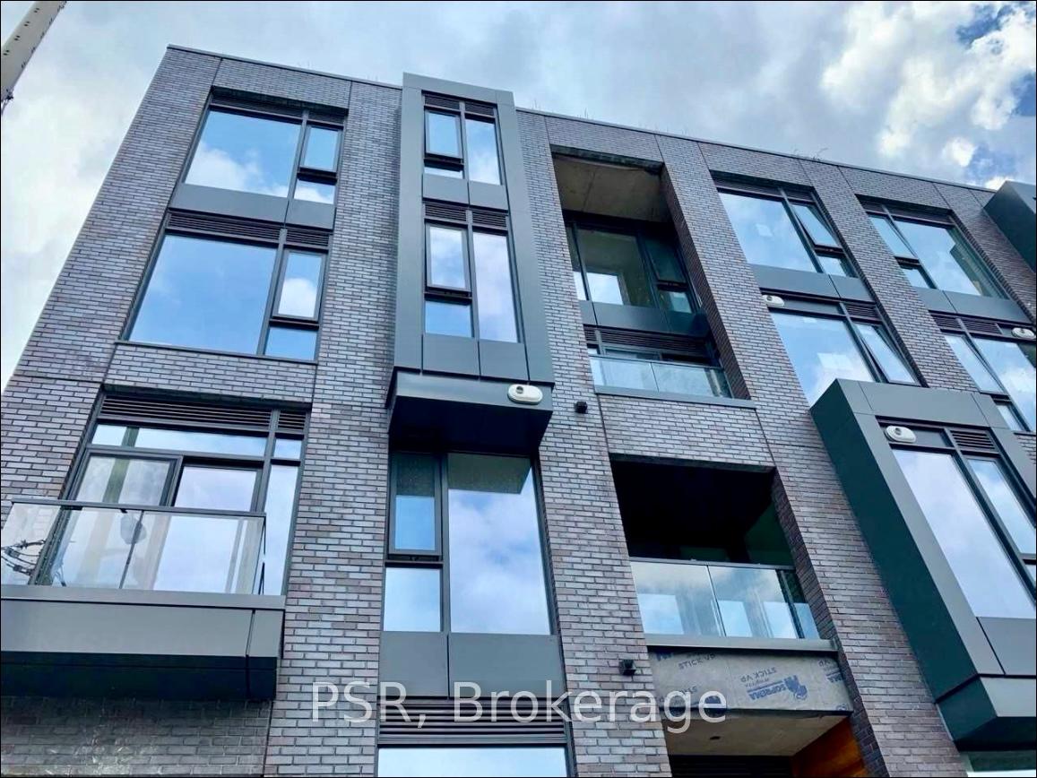 Front of Unit 205, 35 Wabash Avenue