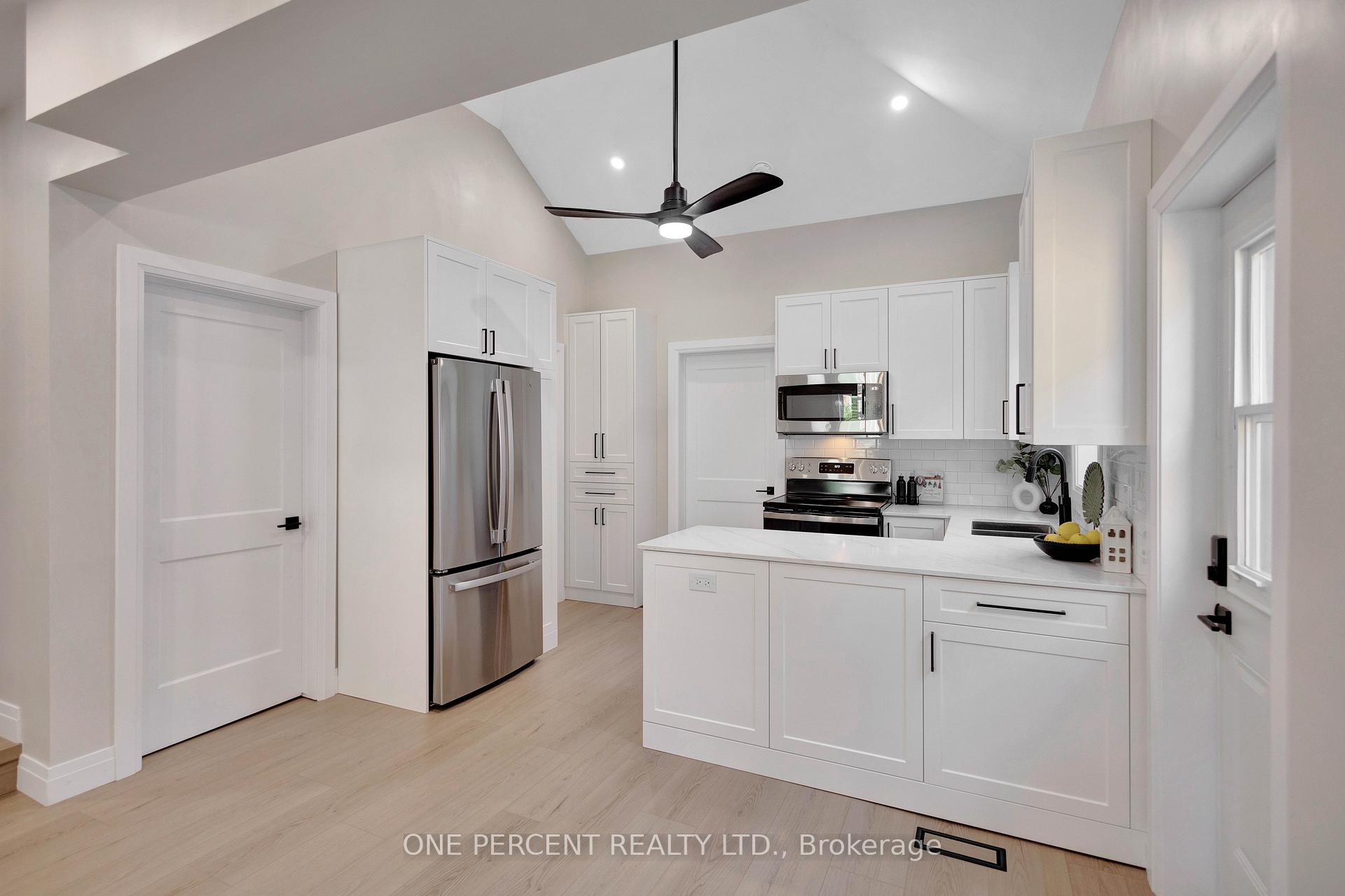 Photo 10 of 187 Drummond Street, Brantford, East Ward — HOMEH