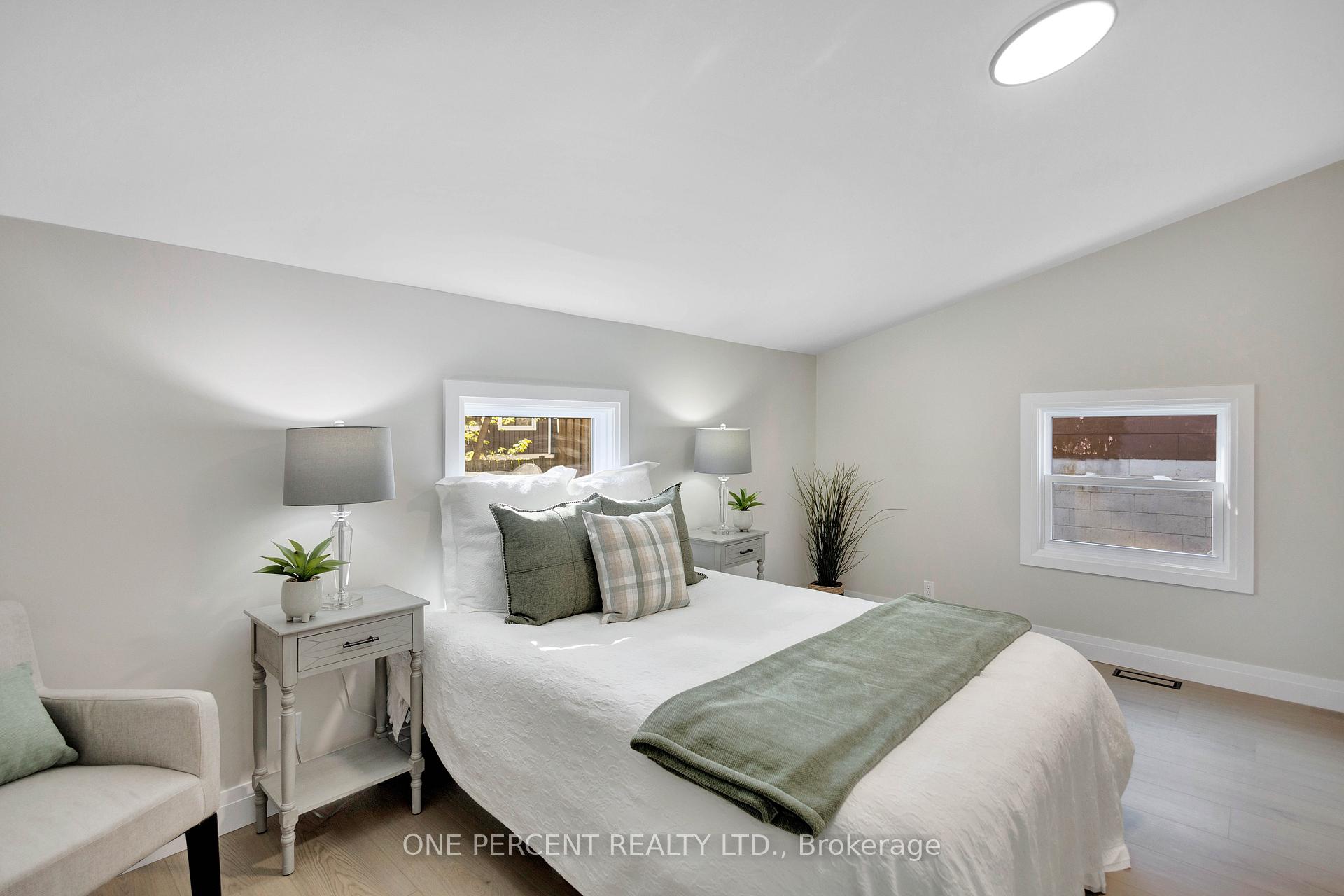 Photo 13 of 187 Drummond Street, Brantford, East Ward — HOMEH