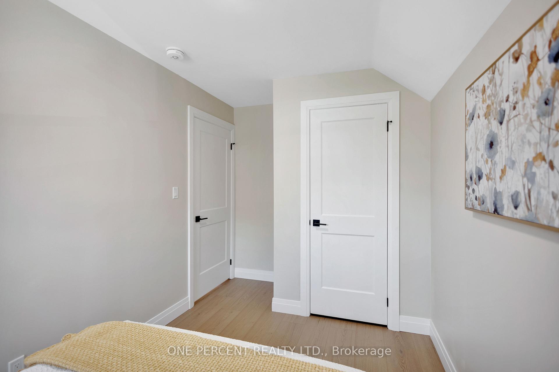 Photo 17 of 187 Drummond Street, Brantford, East Ward — HOMEH