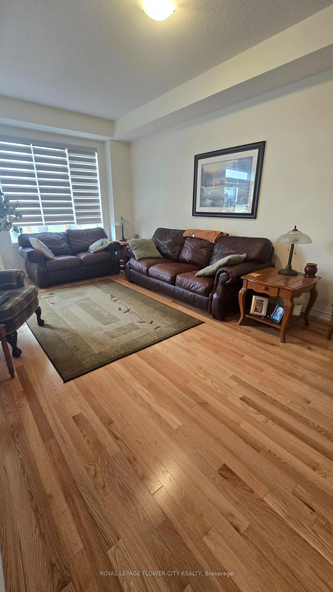 Photo 5 of 1241 Rexton Drive, Oshawa, Kedron — HOMEH